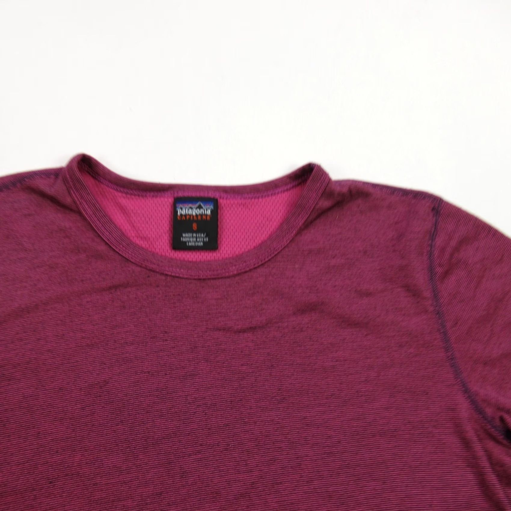 Patagonia Patagonia Shirt Womens Small Long Sleeve Crew Neck Pullover Lightweight Capilene Size S / US 4 / IT 40 - 2 Thumbnail