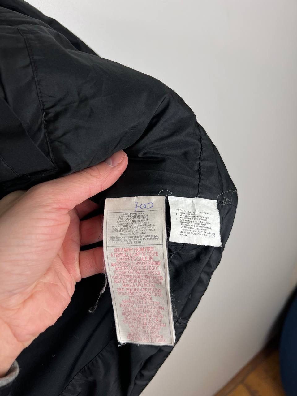 Nike Nike vintage down vest size M Size US M / EU 48-50 / 2 - 5 Thumbnail