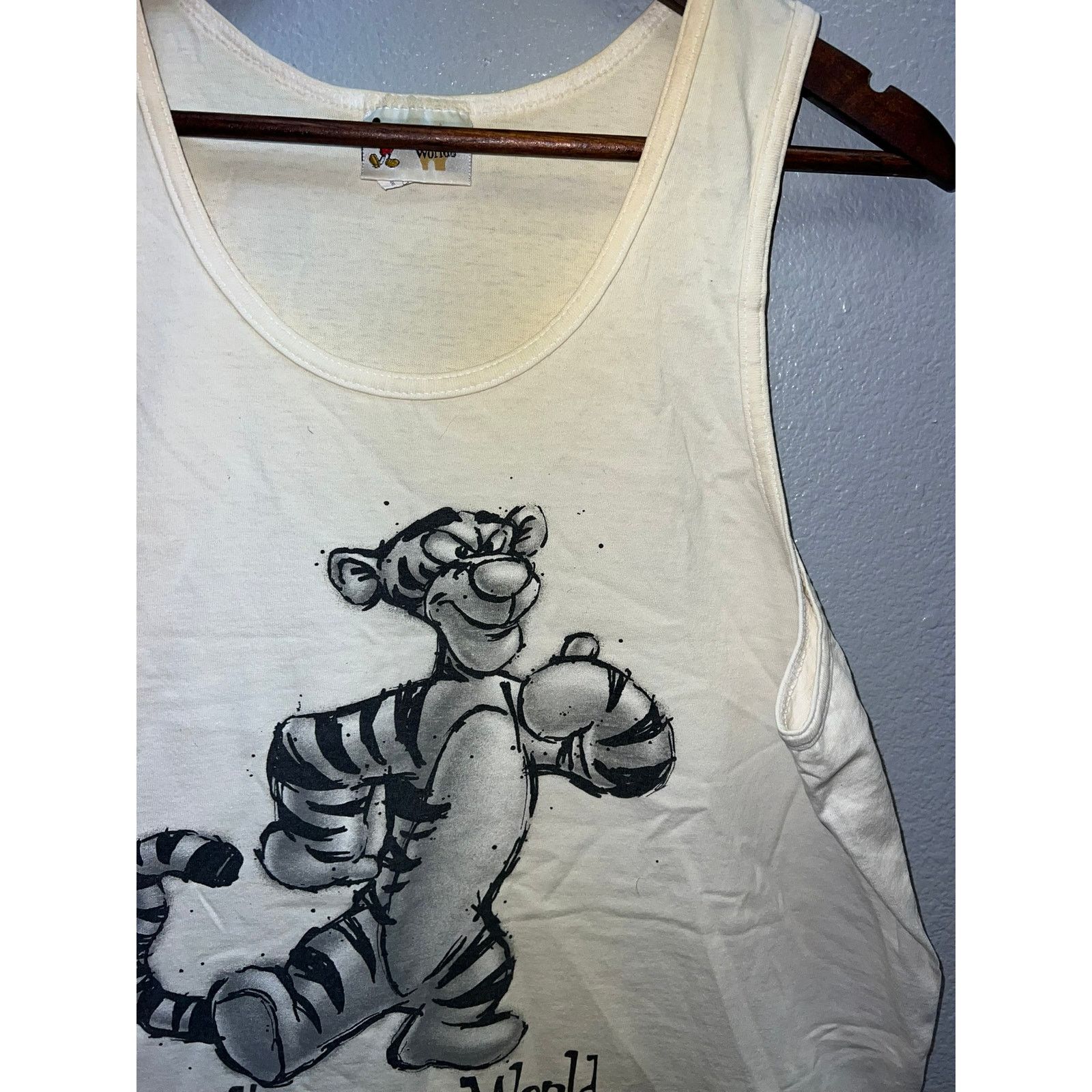 Disney Vintage Tigger Shirt Tank Sleeveless Disney Yellowed Tee M Size US M / EU 48-50 / 2 - 4 Thumbnail