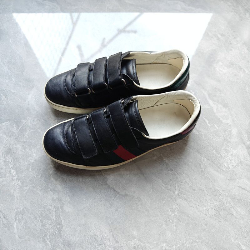 Gucci Gucci Ace Black Velcro Sneakers for Men 0079 Size US 8 / EU 41 - 1 Thumbnail