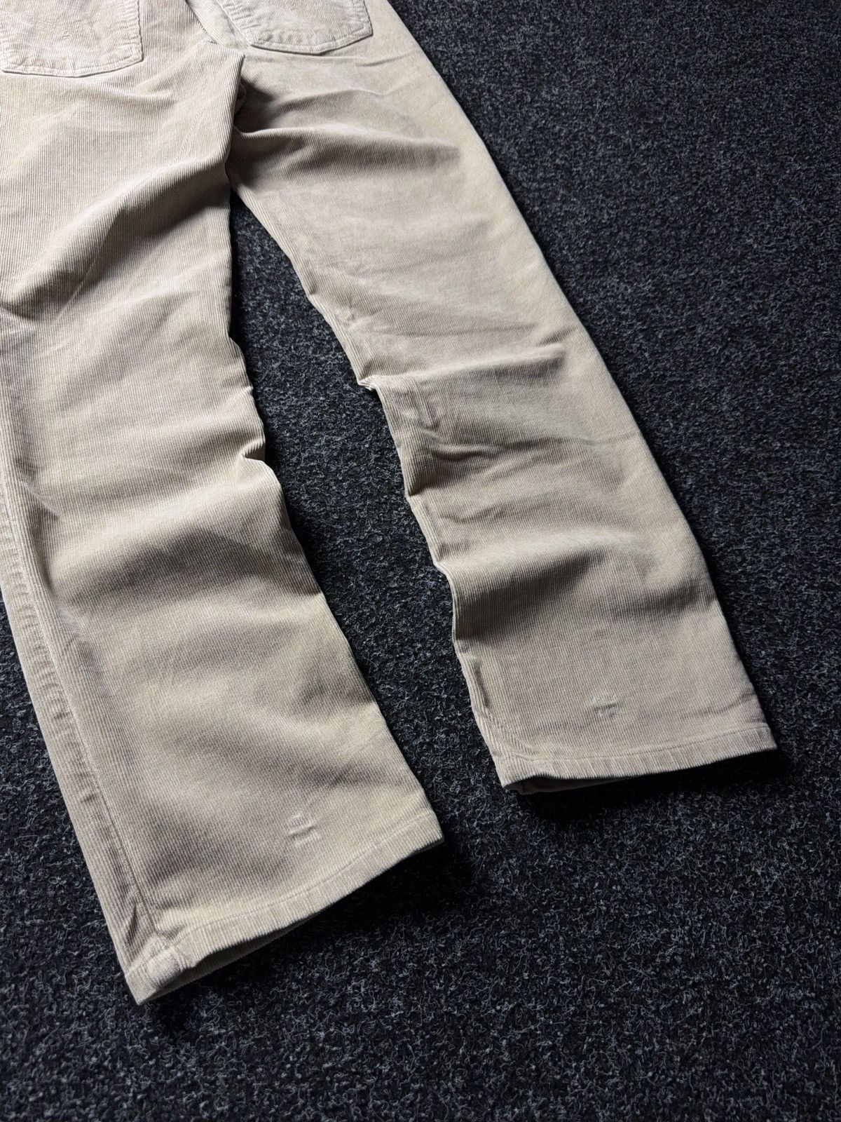 Levi's Vintage Clothing Retro Levi’s 595 Western Beige Corduroy Pants Made in Italy Size 27" / US 4 / IT 40 - 16 Thumbnail