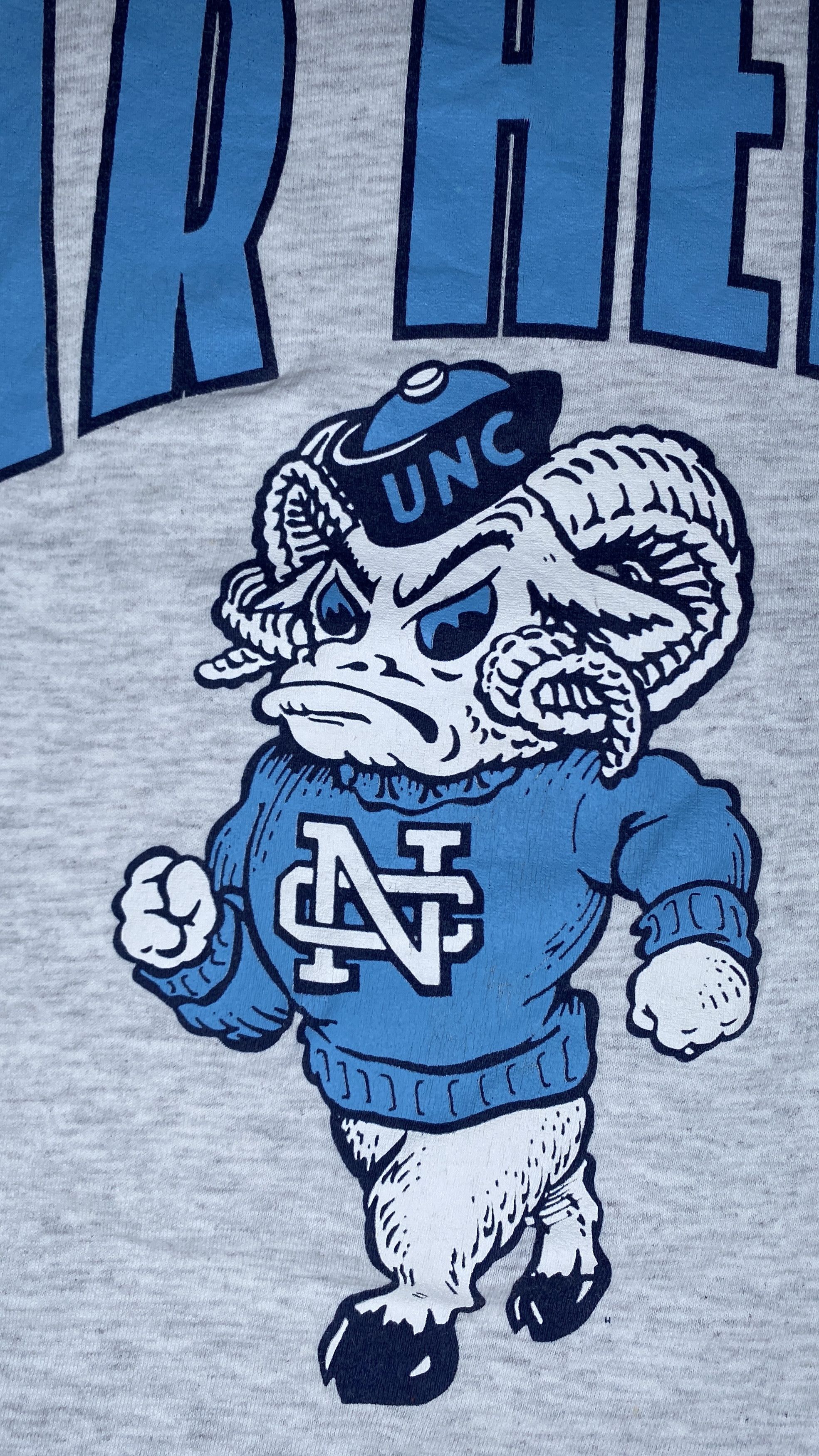 Vintage Vintage 90s North Carolina Tar Heels Nutmeg Mascot Tee Size US M / EU 48-50 / 2 - 2 Thumbnail