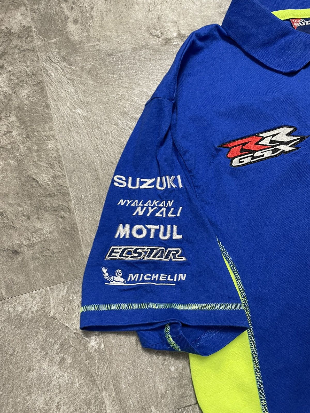 Vintage Vintage Y2K Suzuki Ecstar Racing Moto Gp Polo T Shirt Size US L / EU 52-54 / 3 - 5 Thumbnail