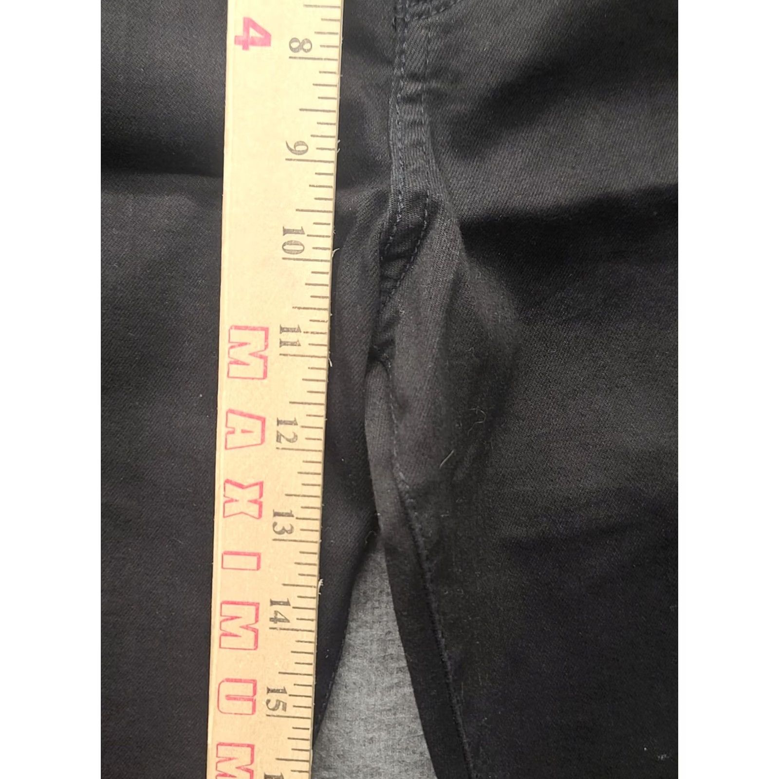 Levi's Levi's 311 Shaping Skinny Jeans Womens 33x30 Slim Mid Rise Black Stretch Denim Size 24" / US 00 / IT 34 - 5 Thumbnail