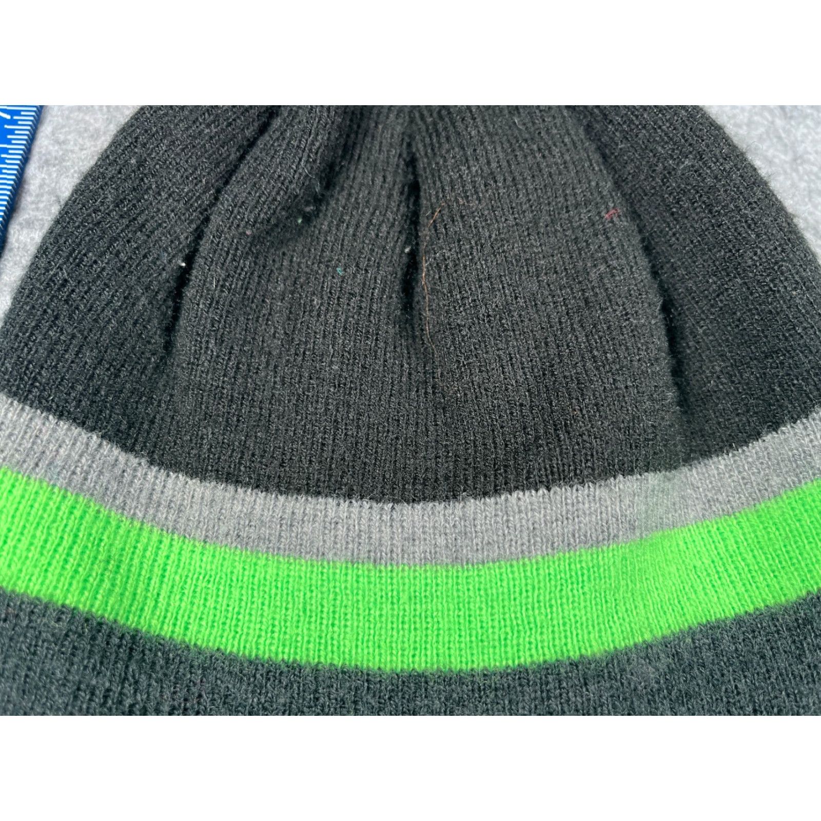 Vintage Gerry Beanie Toque Hat Unisex Adults One Size Black Gray Green Stripe Knit Acrylic Blend Ski Beanie Mens Womens 90s Outdoor Seasonal Knit Hat Size ONE SIZE - 3 Thumbnail