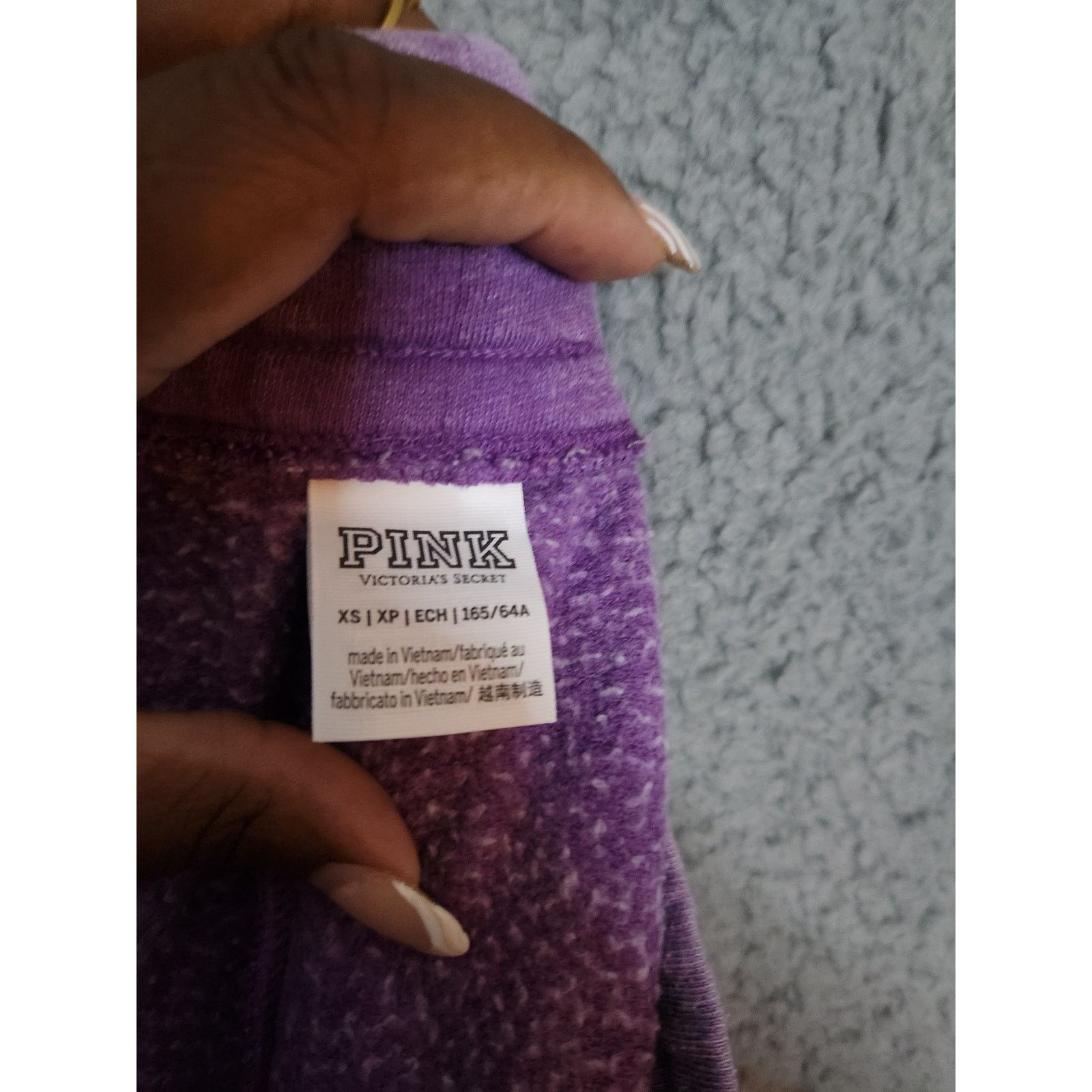Victoria's Secret NWOT Victoria's Secret Love Pink Sweatpants sz XS Size 27" / US 4 / IT 40 - 5 Thumbnail