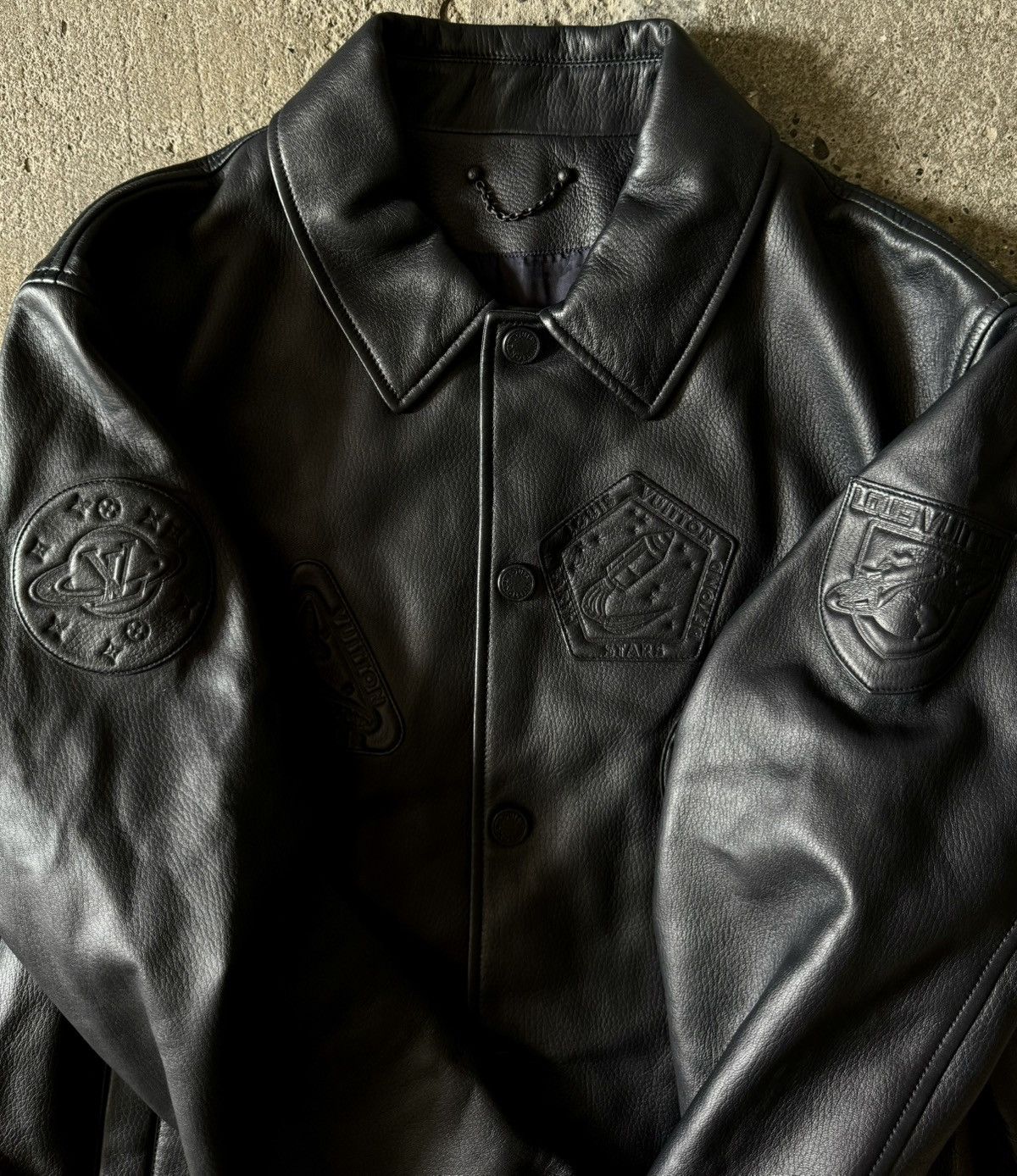 Louis Vuitton Louis Vuitton - 2019 - Satellite Patch - Lambskin Leather Size US L / EU 52-54 / 3 - 9 Thumbnail