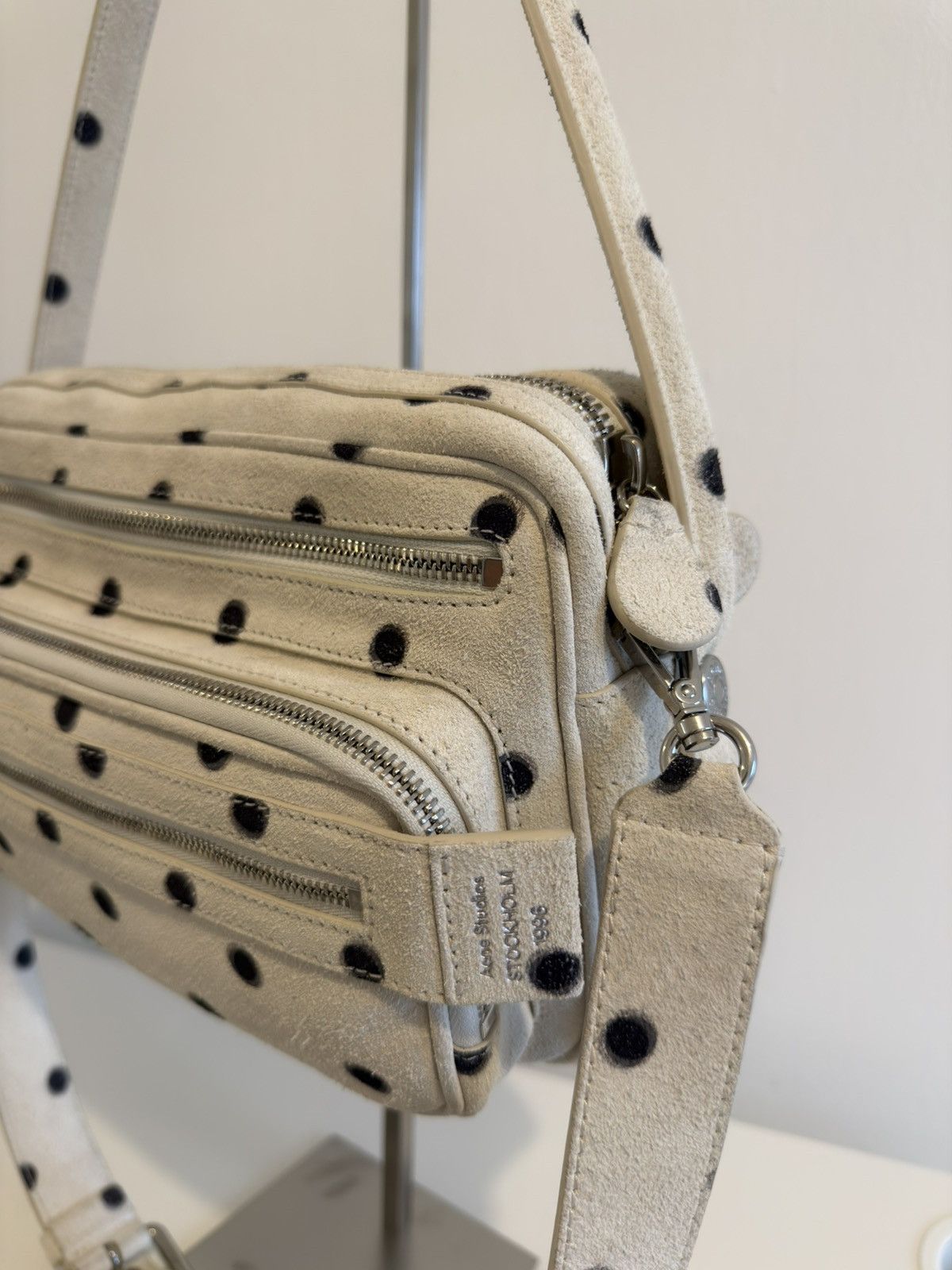 Acne Studios Acne Studios Camero Runway Bag Polka Dot Suede Limited Ed. Size ONE SIZE - 5 Thumbnail