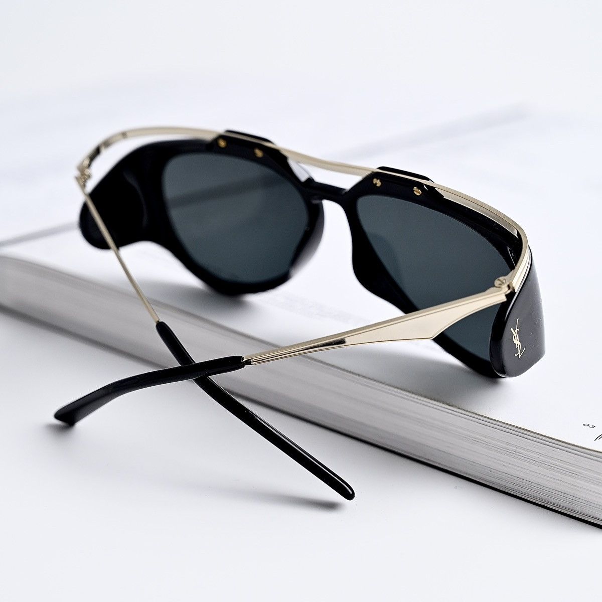 Yves Saint Laurent SAINT LAURENT SL M137 AMELIA SUNGLASSES Size ONE SIZE - 11 Thumbnail