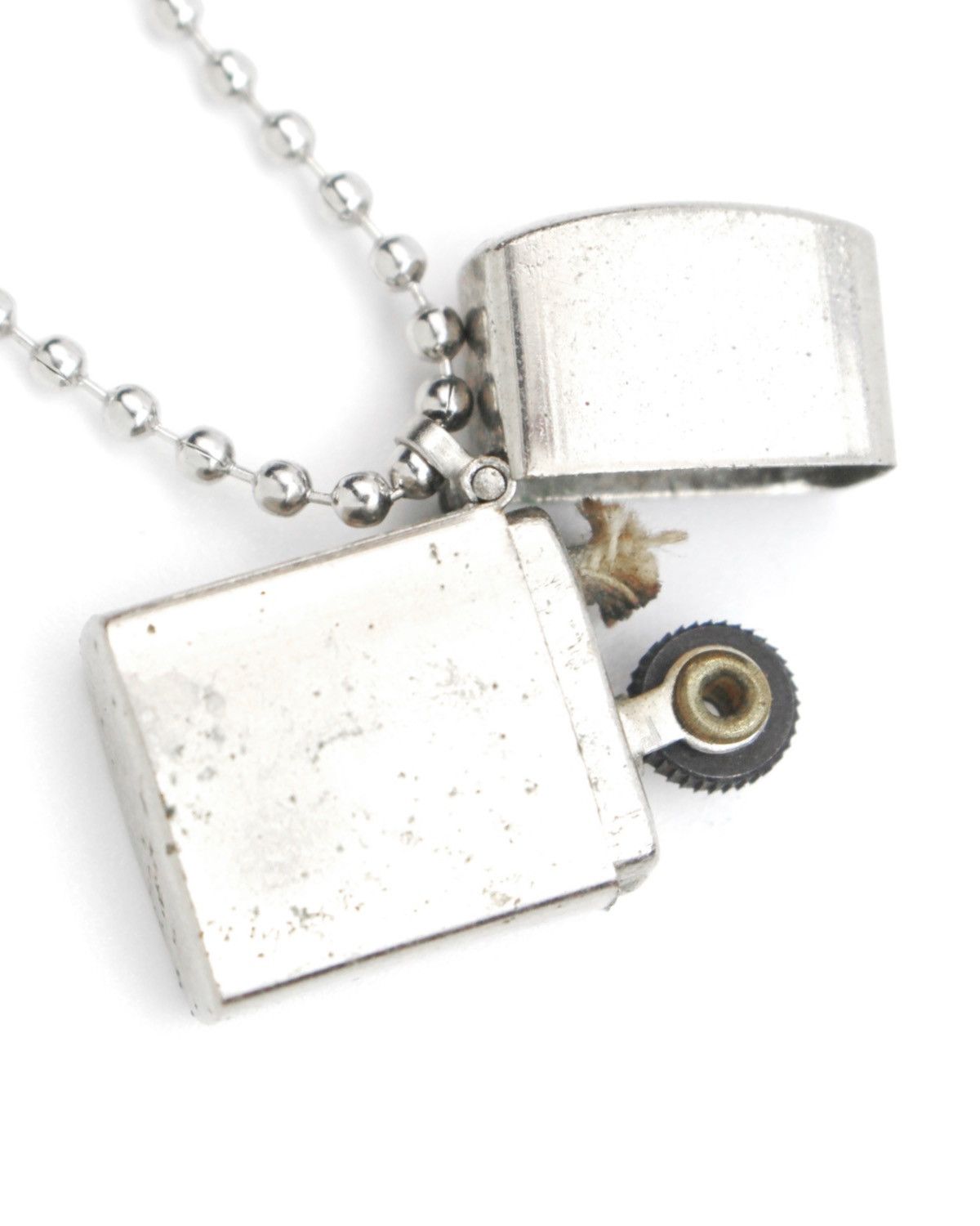 Vintage 1990S JAPANESE MADE TINY WORKING LIGHTER NECKLACE Size ONE SIZE - 3 Thumbnail