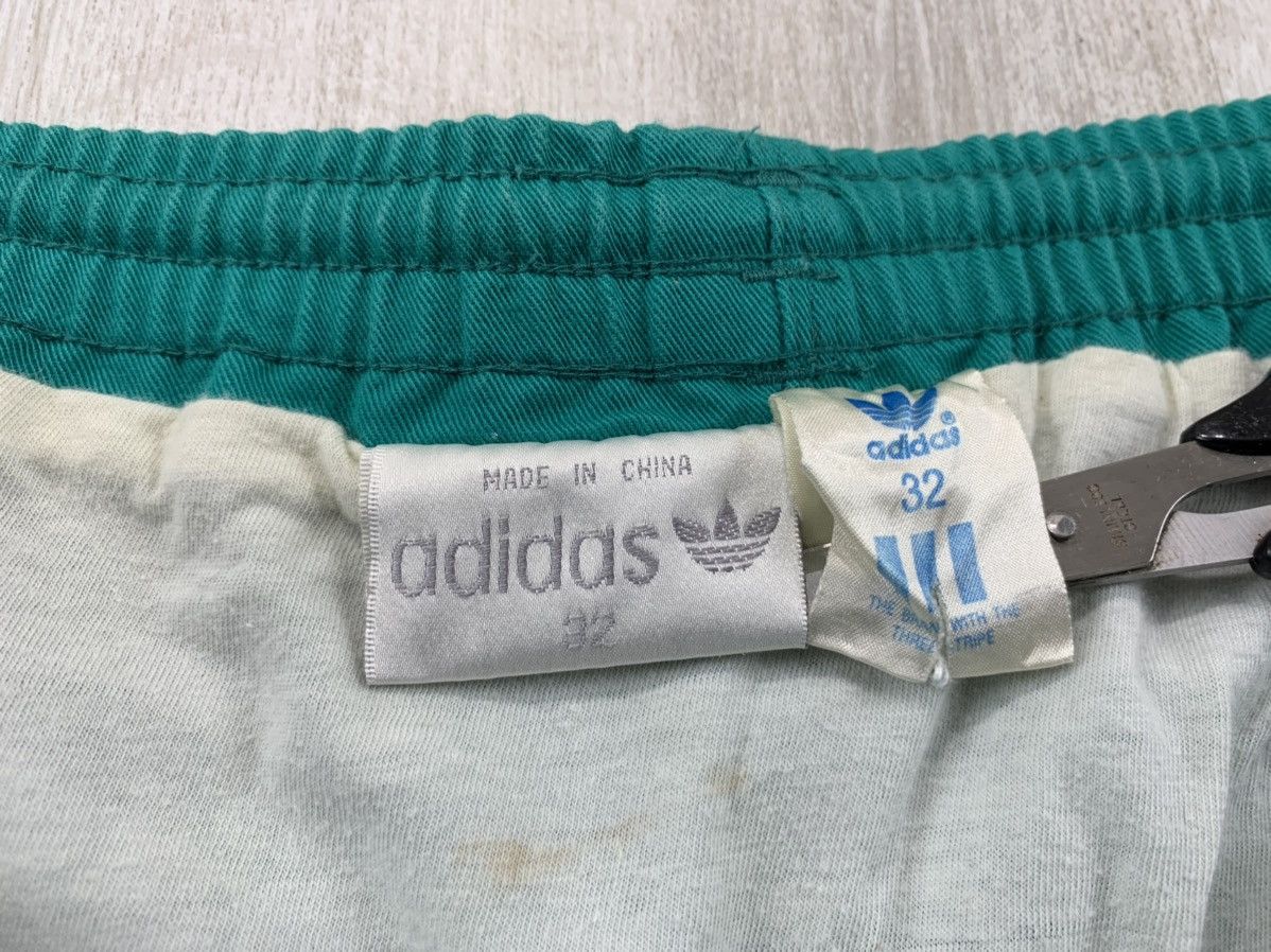 Adidas × Vintage Mens vintage shorts Adidas Size 32 Size US 32 / EU 48 - 7 Thumbnail