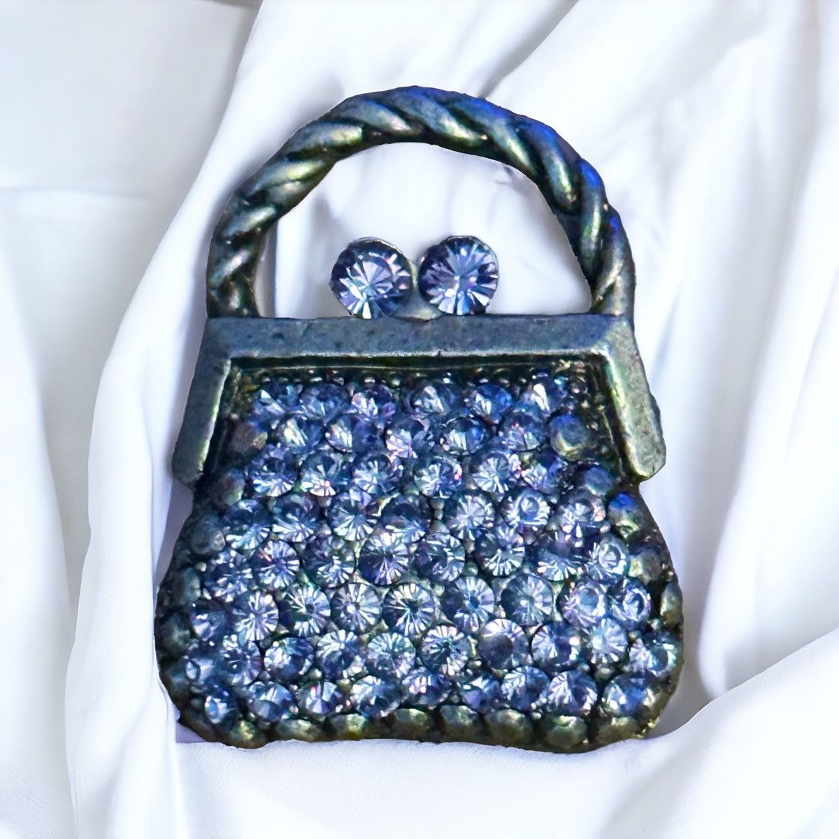 Vintage Vintage rhinestone purse brooch Size ONE SIZE - 1 Thumbnail