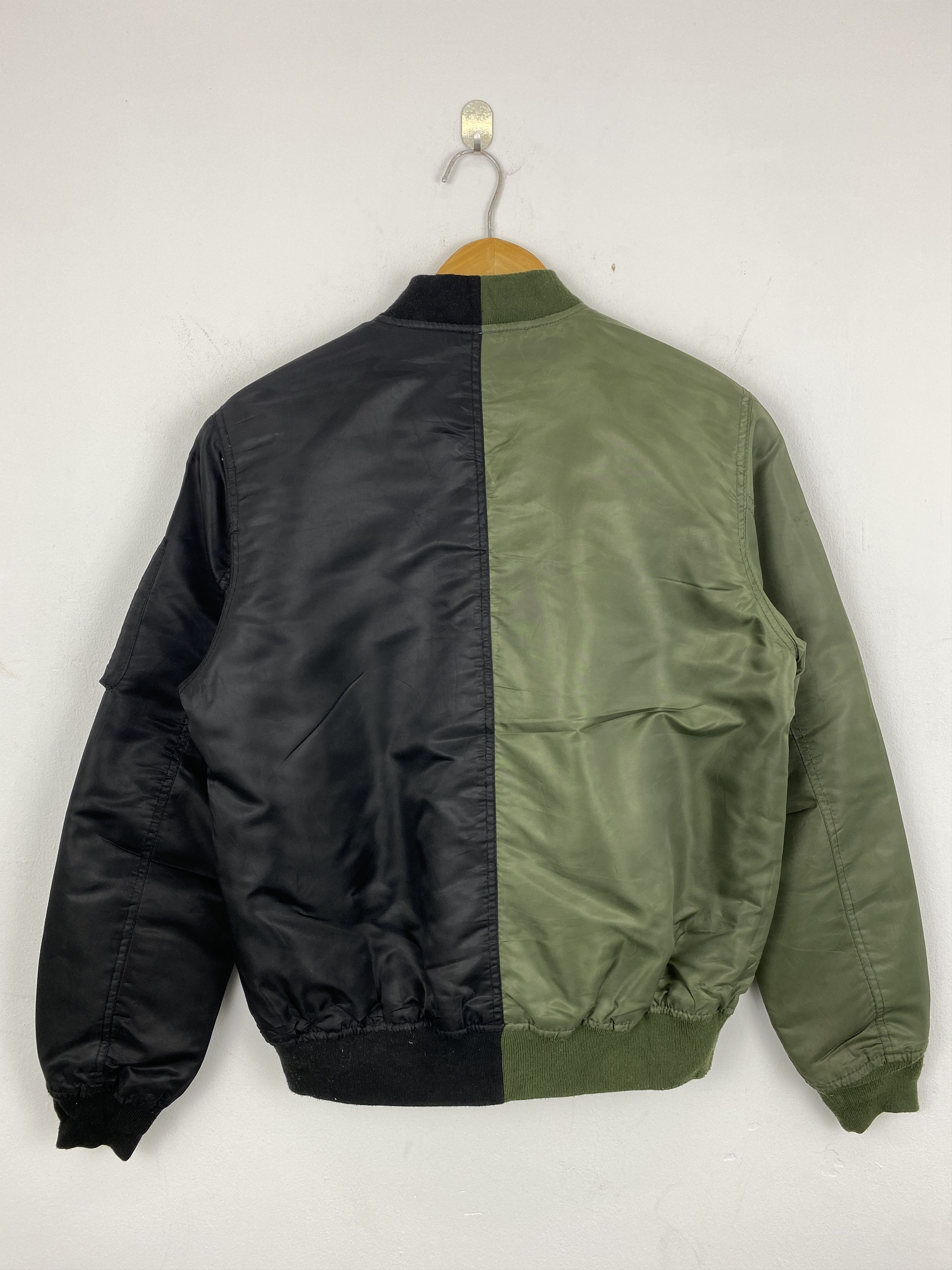 Freewheelers Vintage Us Airforce Two Tone Bomber Flight Jacket V0237 Size US M / EU 48-50 / 2 - 4 Thumbnail