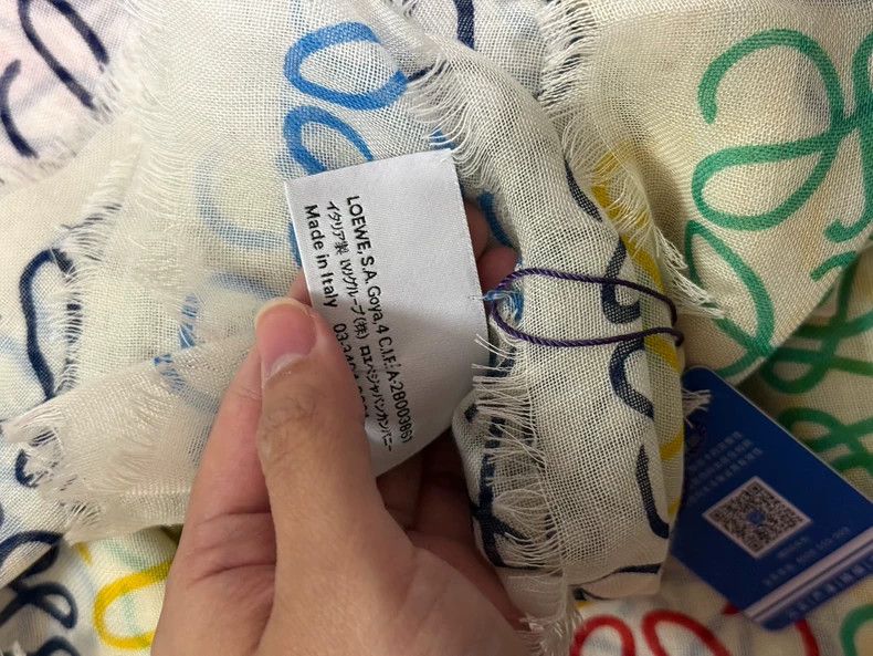 Loewe LOEWE Colorful full logo scarf Size ONE SIZE - 4 Thumbnail