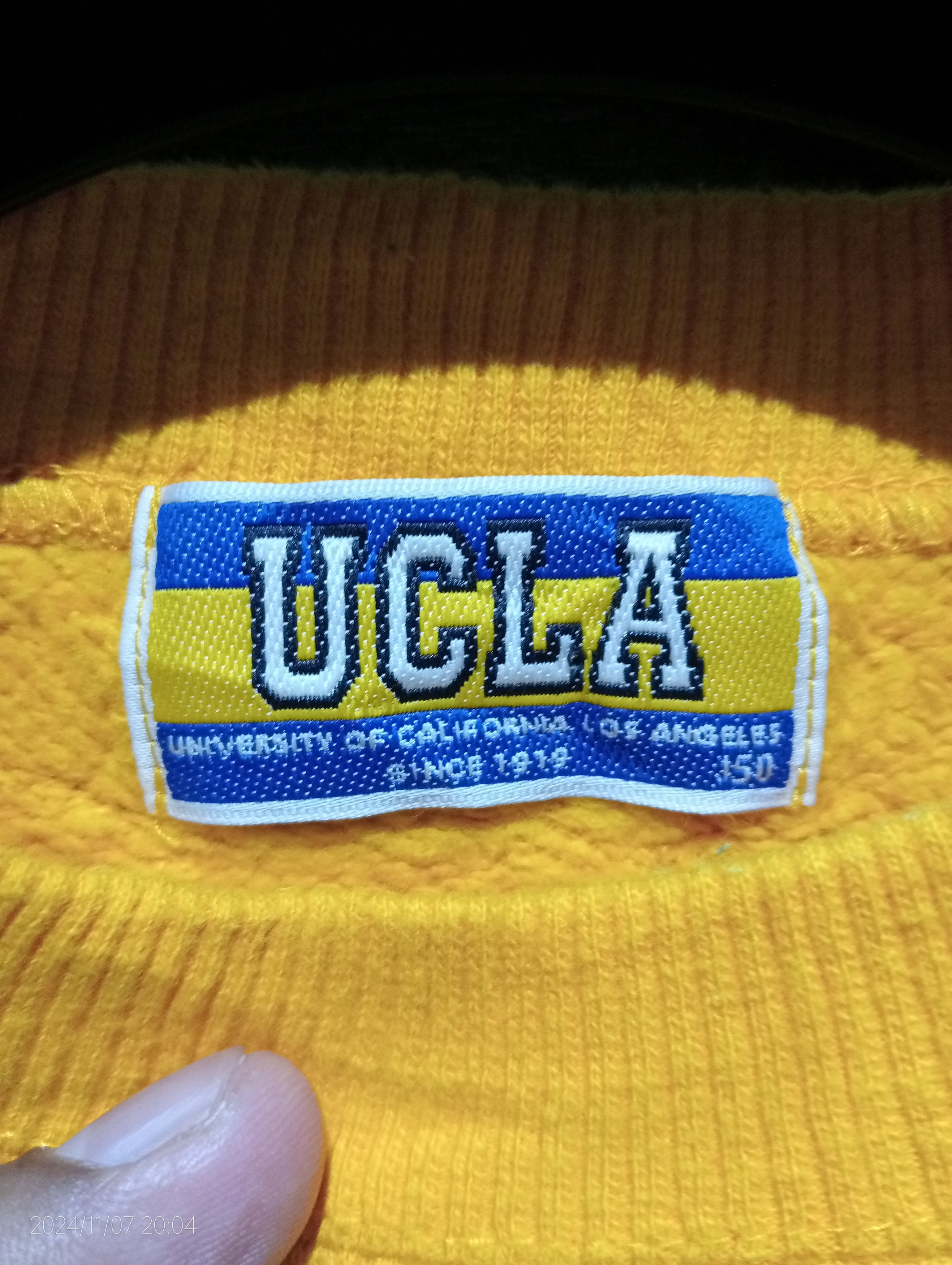 NCAA Vintage UCLA Bruins Crewneck Sweatshirt Made in Japan Size US S / EU 44-46 / 1 - 5 Thumbnail
