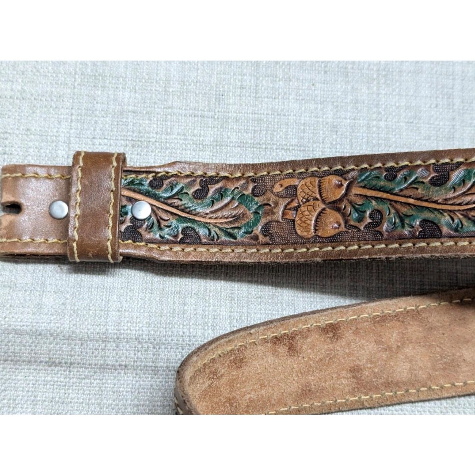 Vintage VINTAGE western belt tooled hand crafted 38 brown cowhide leather ACORNS buckle tapered belt Mens Size 38 - 3 Thumbnail