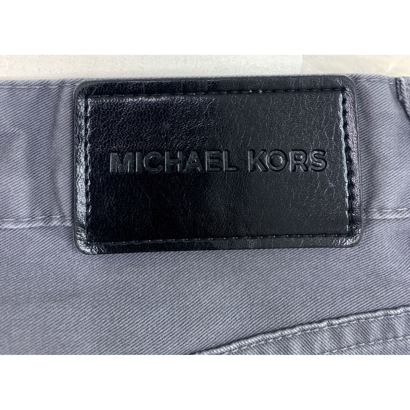 Michael Kors Michael Kors Grant Classic Fit Mens Pants Straight Leg Chino 36x32 Gray Cotton Blend Flat Front Zip Twill City Preppy 12833 Mens Size US 36 / EU 52 - 7 Thumbnail