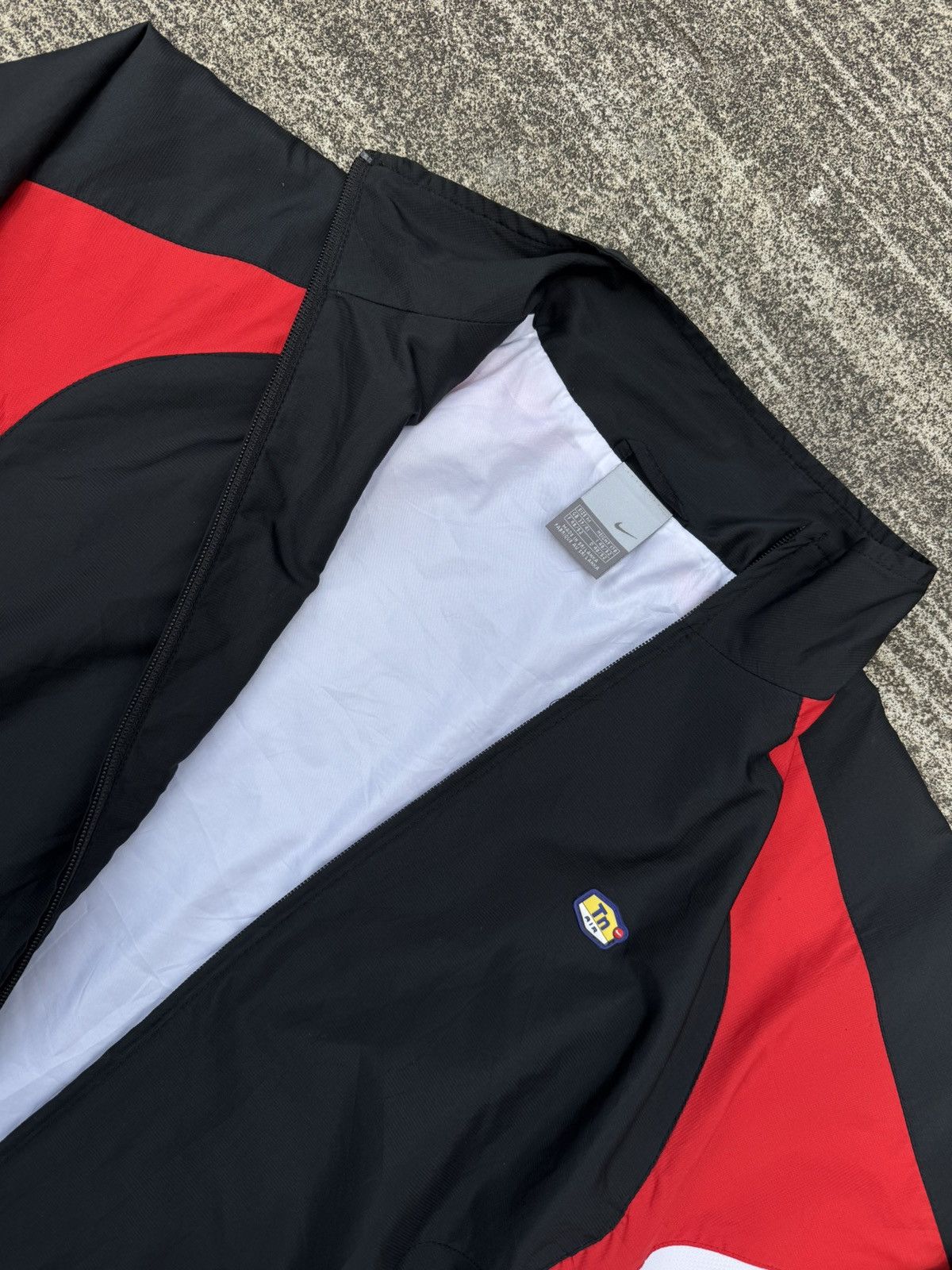 Nike Nike tn 2000’s “Vibrant red” track jacket Size US M / EU 48-50 / 2 - 5 Thumbnail