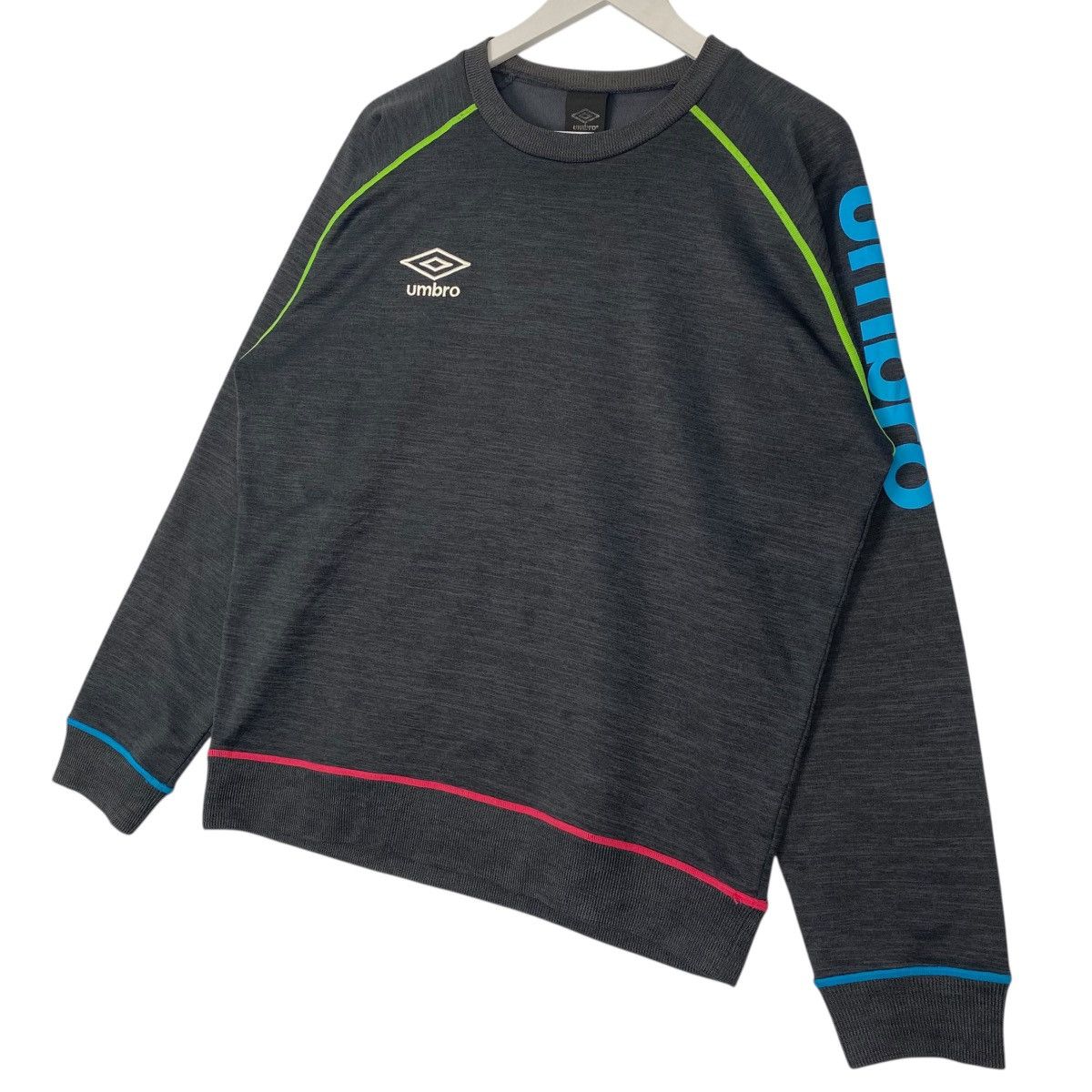 Other Vintage Umbro Crewneck Sweatshirt Black Pullover Jumper Sz M Size US M / EU 48-50 / 2 - 2 Thumbnail