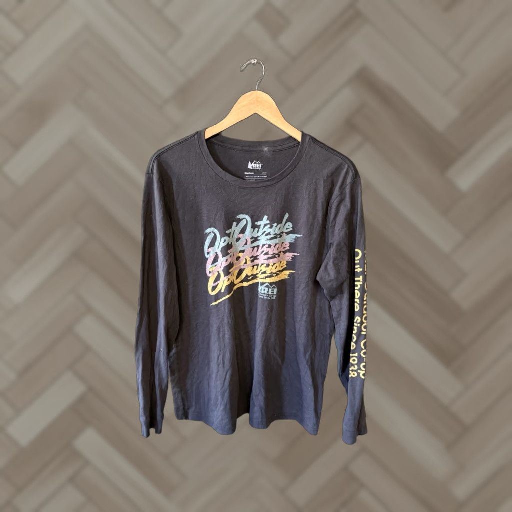 Vintage REI Coop Mens Gray Long Sleeve Graphic T-shirt Size Medium Size US M / EU 48-50 / 2 - 1 Thumbnail