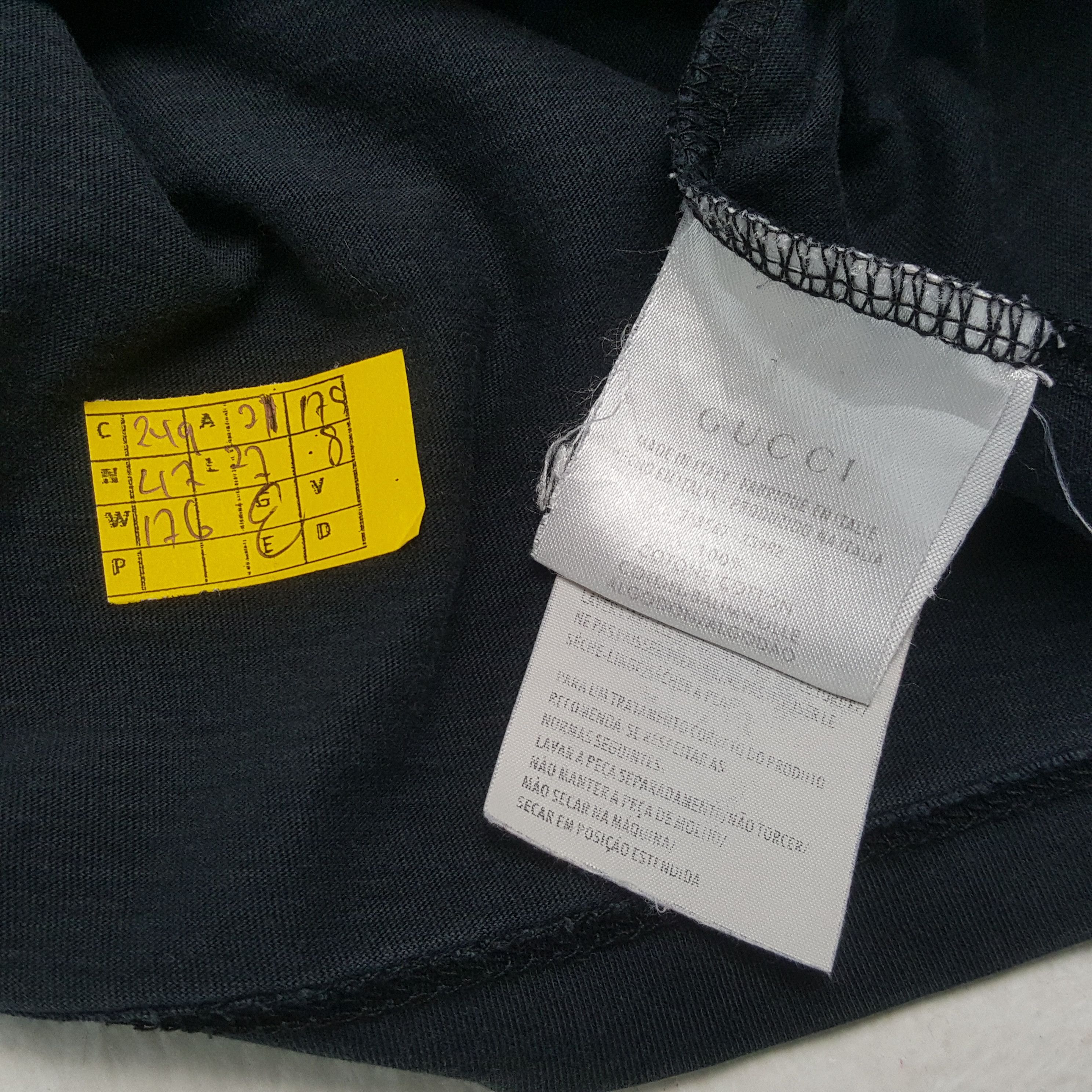 Gucci × Vintage Vintage GUCCI Italian Fashion Brand T-Shirts Size US L / EU 52-54 / 3 - 4 Thumbnail