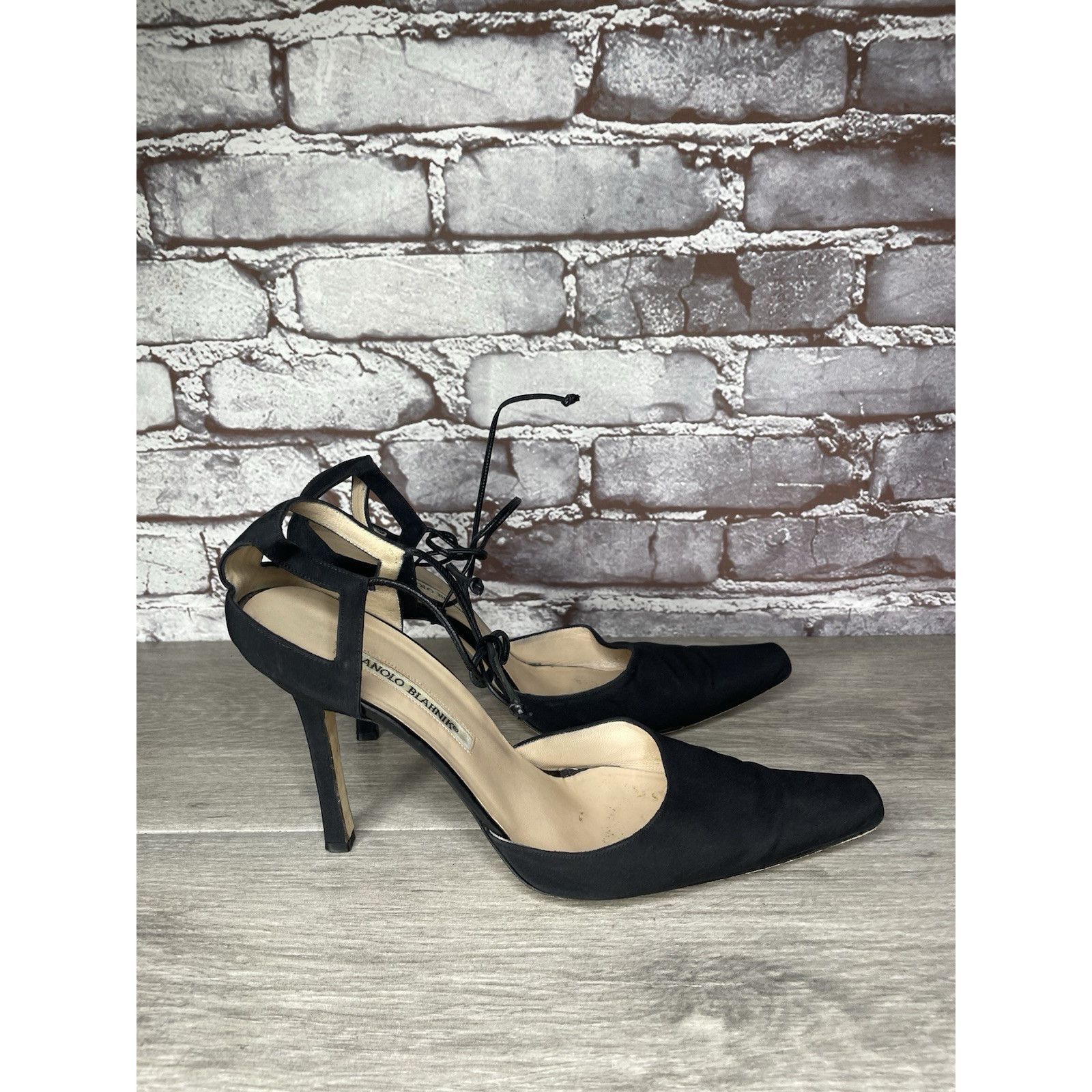 Manolo Blahnik Manolo Blahnik Black Satin Pointed Toe Strappy Stiletto Heel Size US 9 / IT 39 - 16 Thumbnail