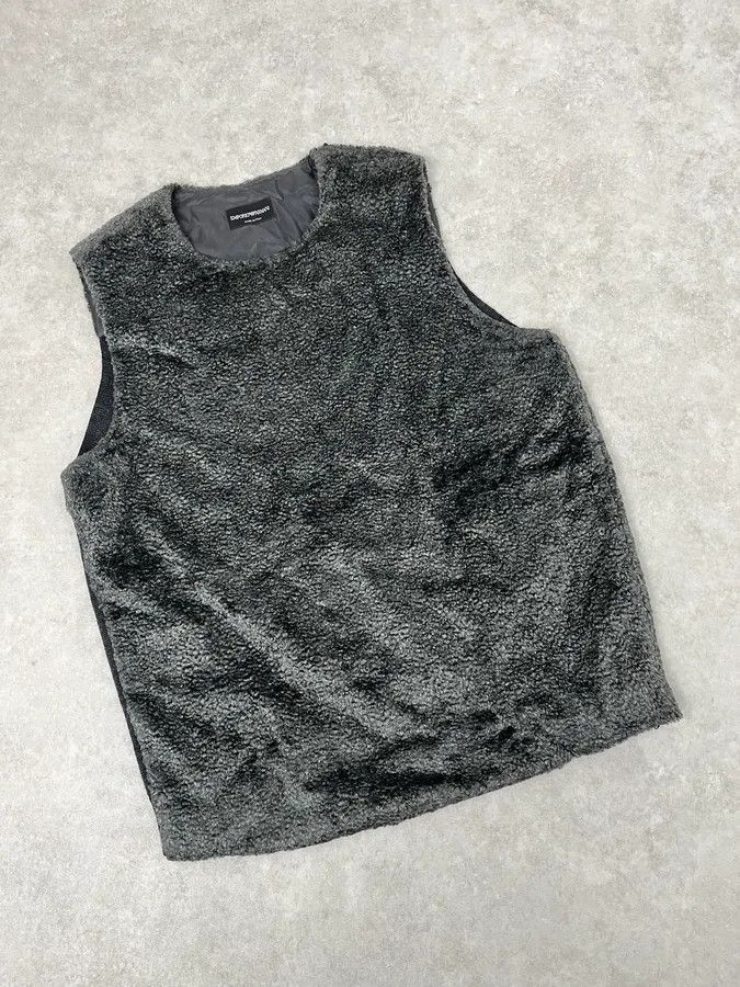 Emporio Armani SS2014 Emporio Armani Plushed Black Vest Size US M / EU 48-50 / 2 - 4 Thumbnail
