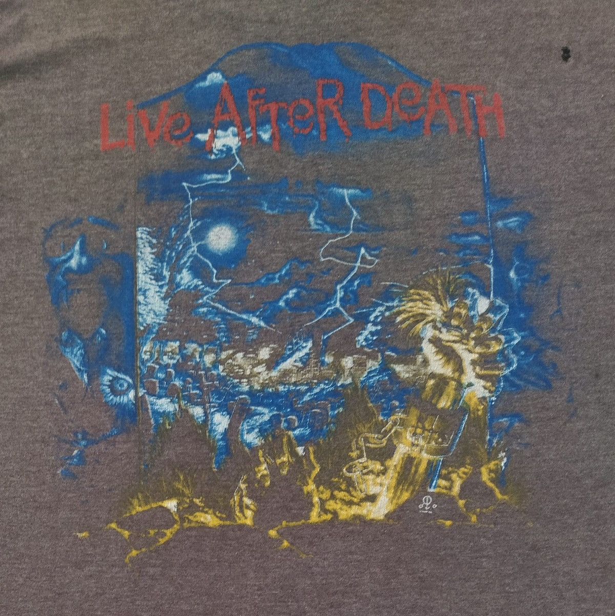 Band Tees Vintage 80s Iron Maiden Live After Death Shirt Size US L / EU 52-54 / 3 - 4 Thumbnail