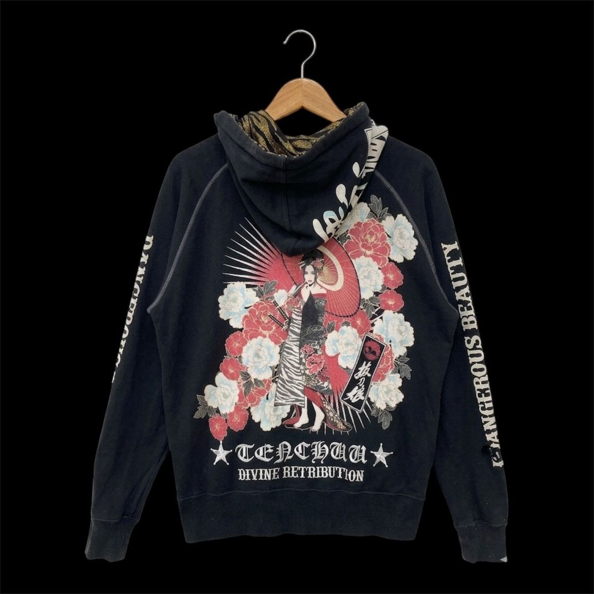 If Six Was Nine Divine Retribution "DANGEROUS BEAUTY" Geisha Samurai Hoodie Size US M / EU 48-50 / 2 - 1 Thumbnail