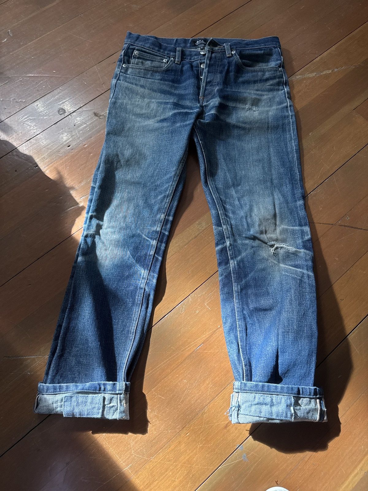 A.P.C. × Japanese Brand × Vintage A.P.C petit standard jean. slim fit selvedge jeans Size US 28 / EU 44 - 1 Thumbnail