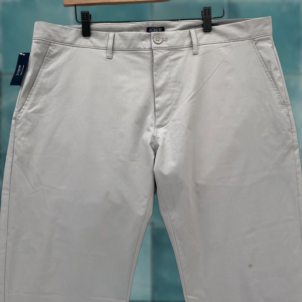 J.Crew J.Crew Flex Tech Pants Mens 36x30 Slim Straight Leg Gray Stretch Lightweight Size US 36 / EU 52 - 1 Thumbnail