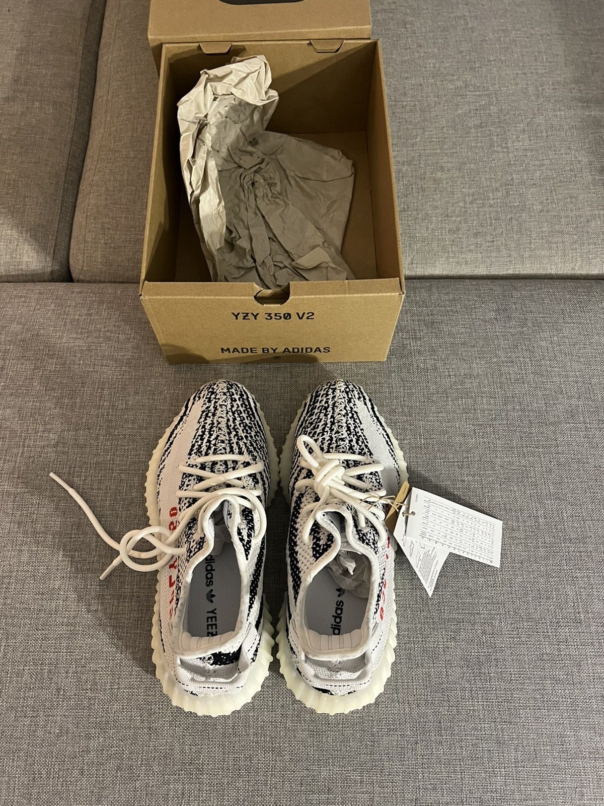Yeezy Adidas Yeezy Boost 350 V2 Zebra Size US 7.5 / IT 37.5 - 5 Thumbnail