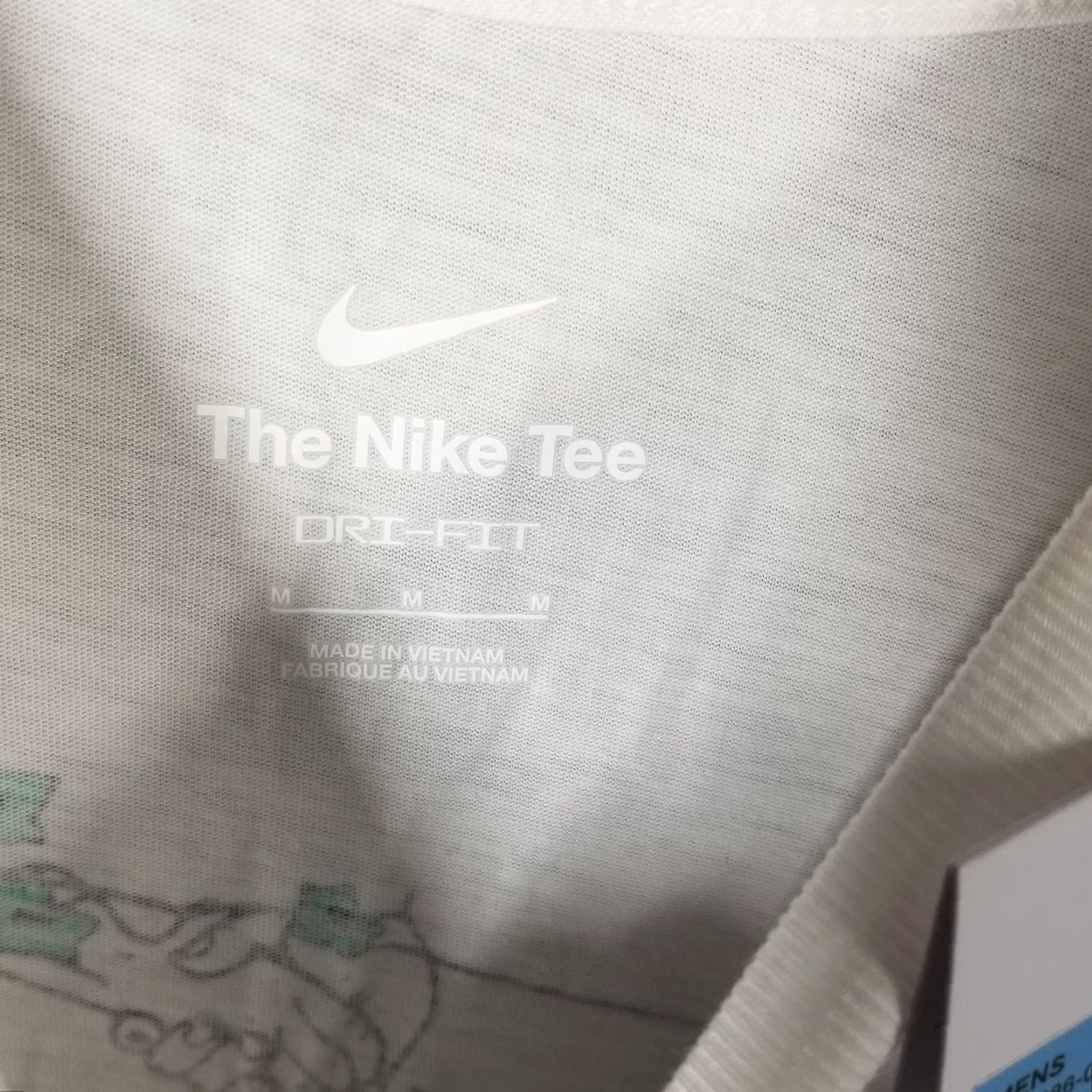 Nike Nike Shirt Mens Medium Dri-FIT Global Movement Graphic Swoosh DM5686-030 Size US M / EU 48-50 / 2 - 5 Thumbnail