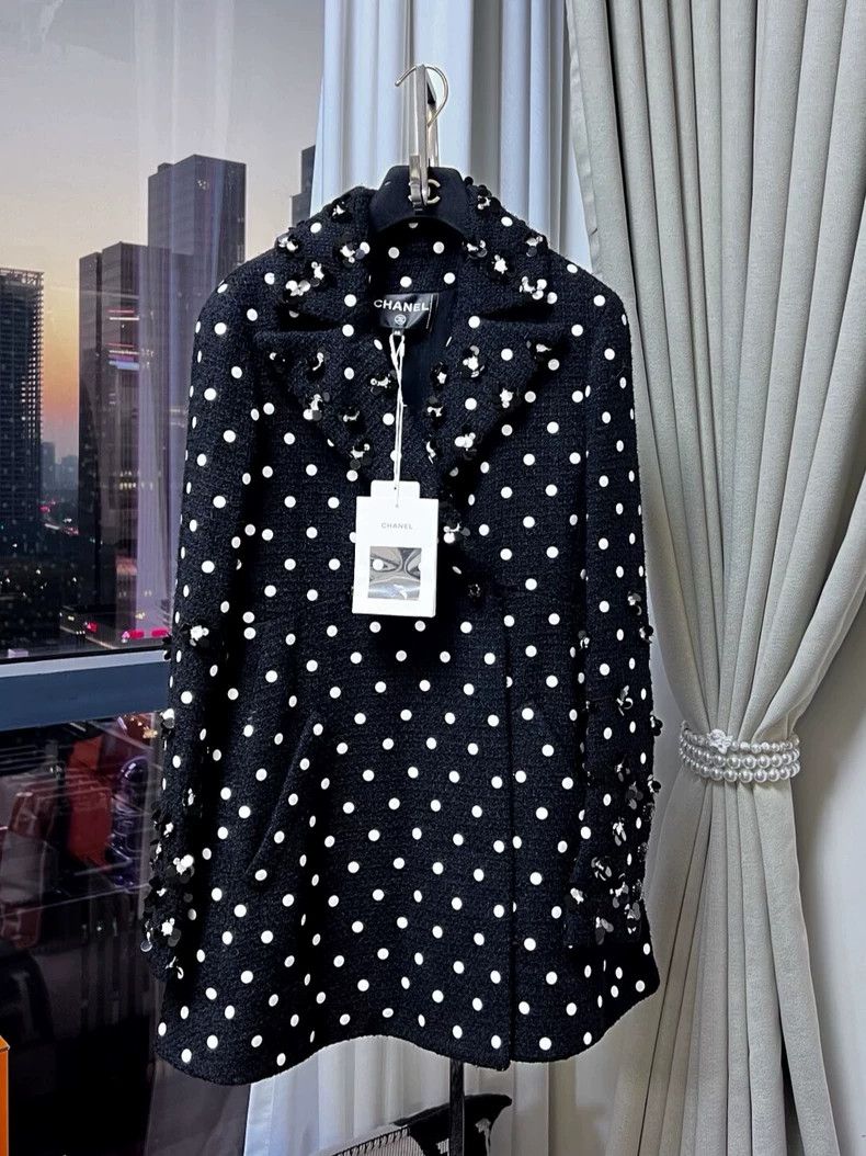 Chanel Chanel 23S show black and white polka dot heavy industry f Size XS / US 0-2 / IT 36-38 - 1 Thumbnail