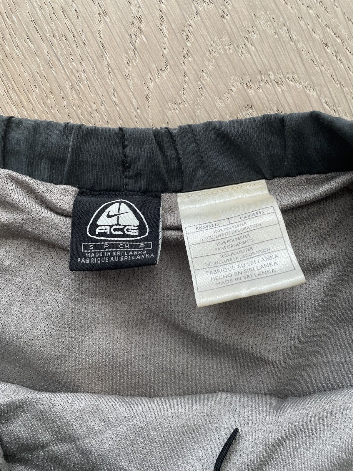 Nike × Vintage Vintage Nike ACG Tech Shorts Size US 32 / EU 48 - 3 Thumbnail