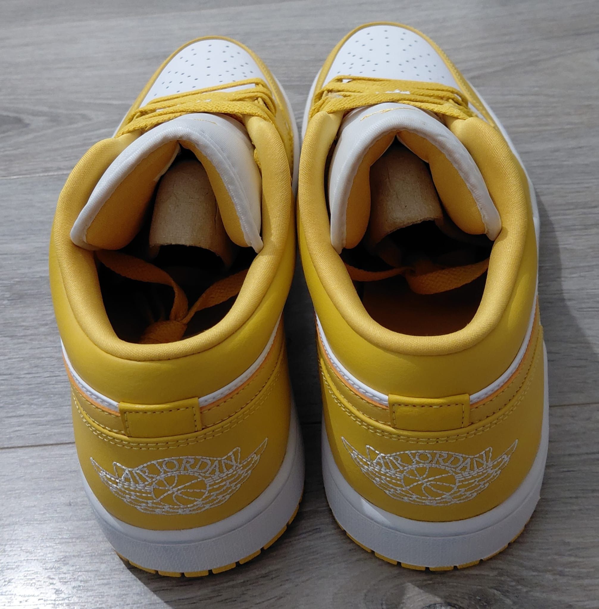 Jordan Brand jordan 1 low Size US 13 / EU 46 - 4 Thumbnail