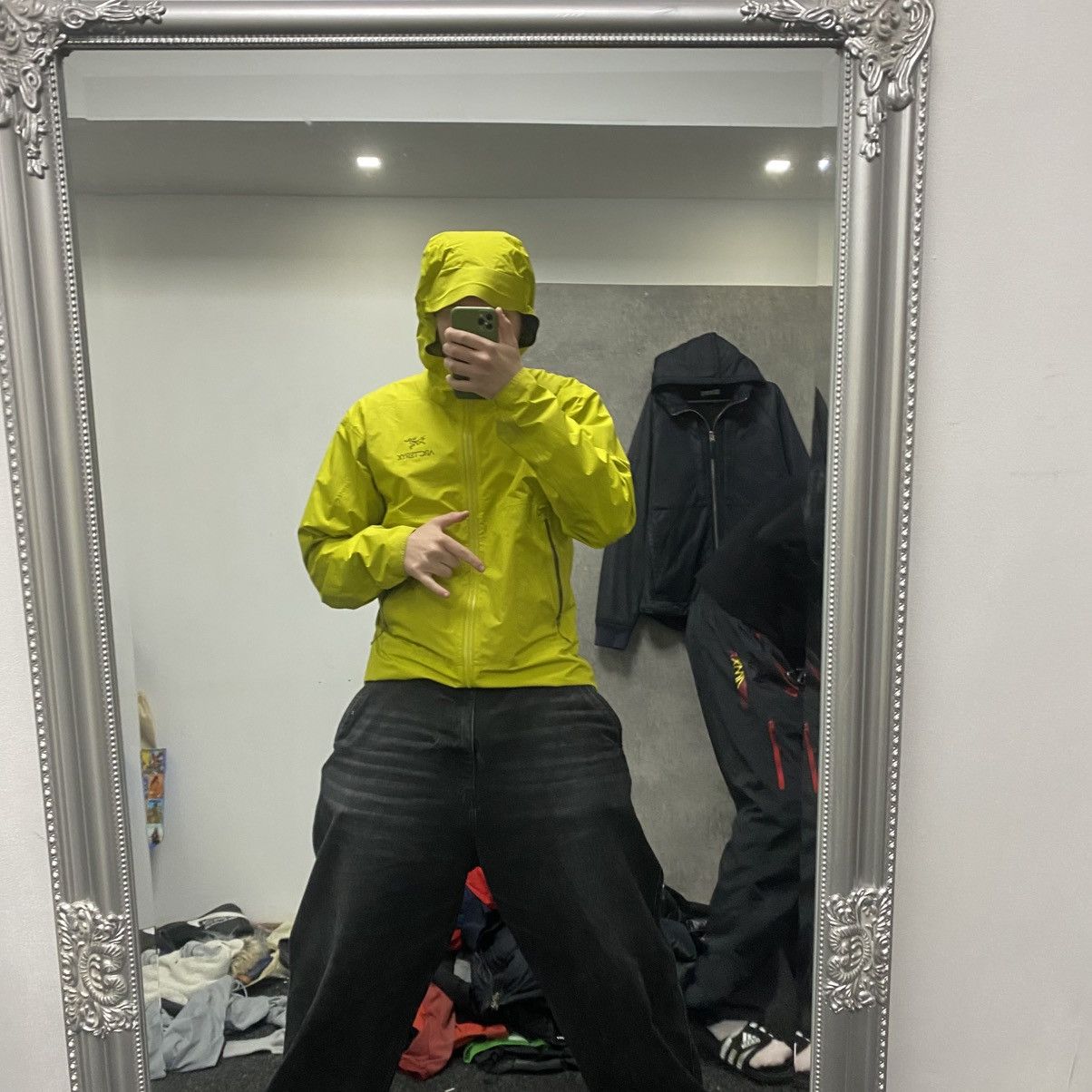Arc'teryx Men's Arcteryx Beta Gore-Tex Jacket Gorpcore Size US L / EU 52-54 / 3 - 18 Thumbnail