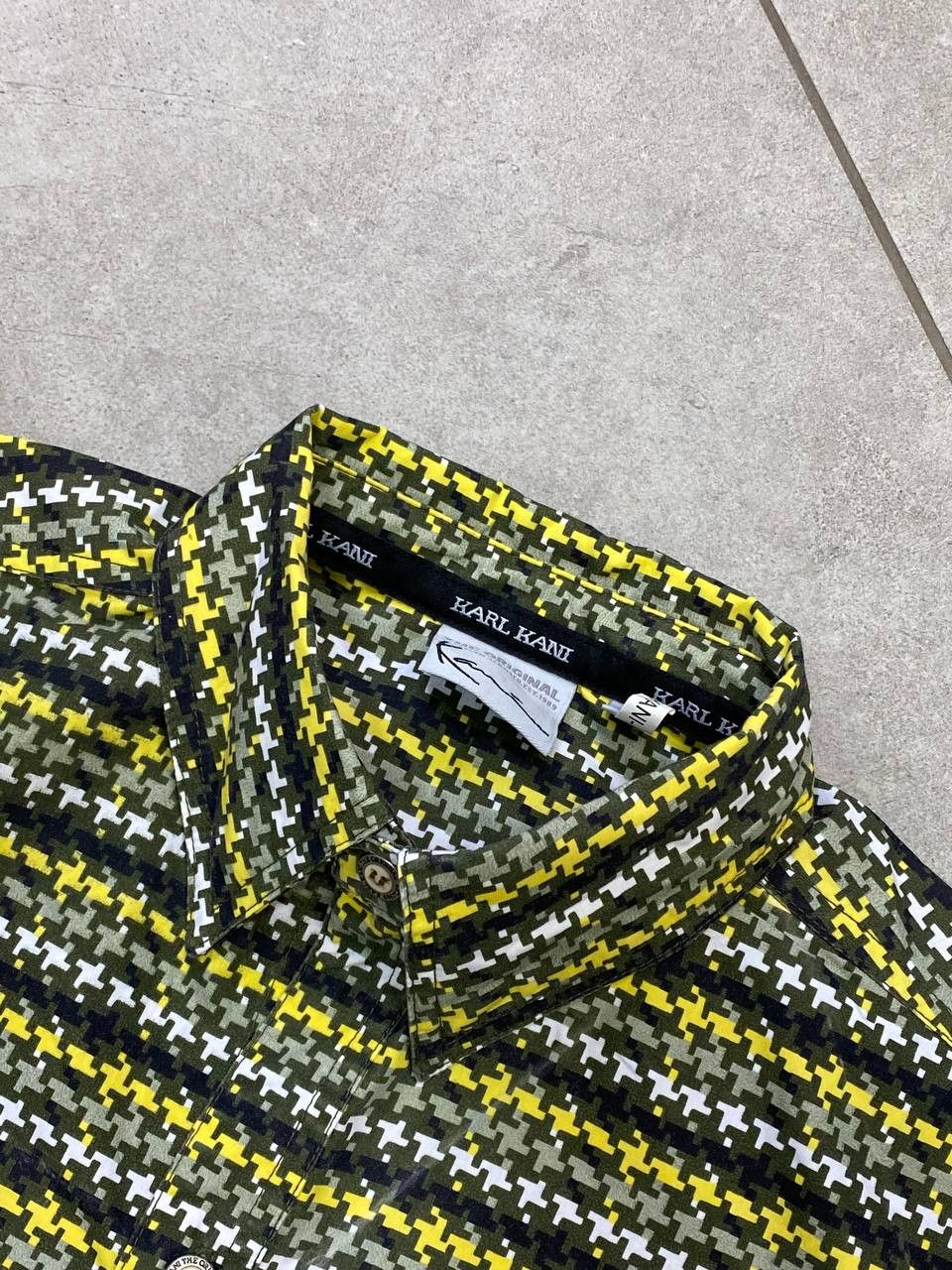 Karl Kani Vintage Karl Kani Y2K Checkered Short Sleeve Buttons Shirt Size US M / EU 48-50 / 2 - 7 Thumbnail