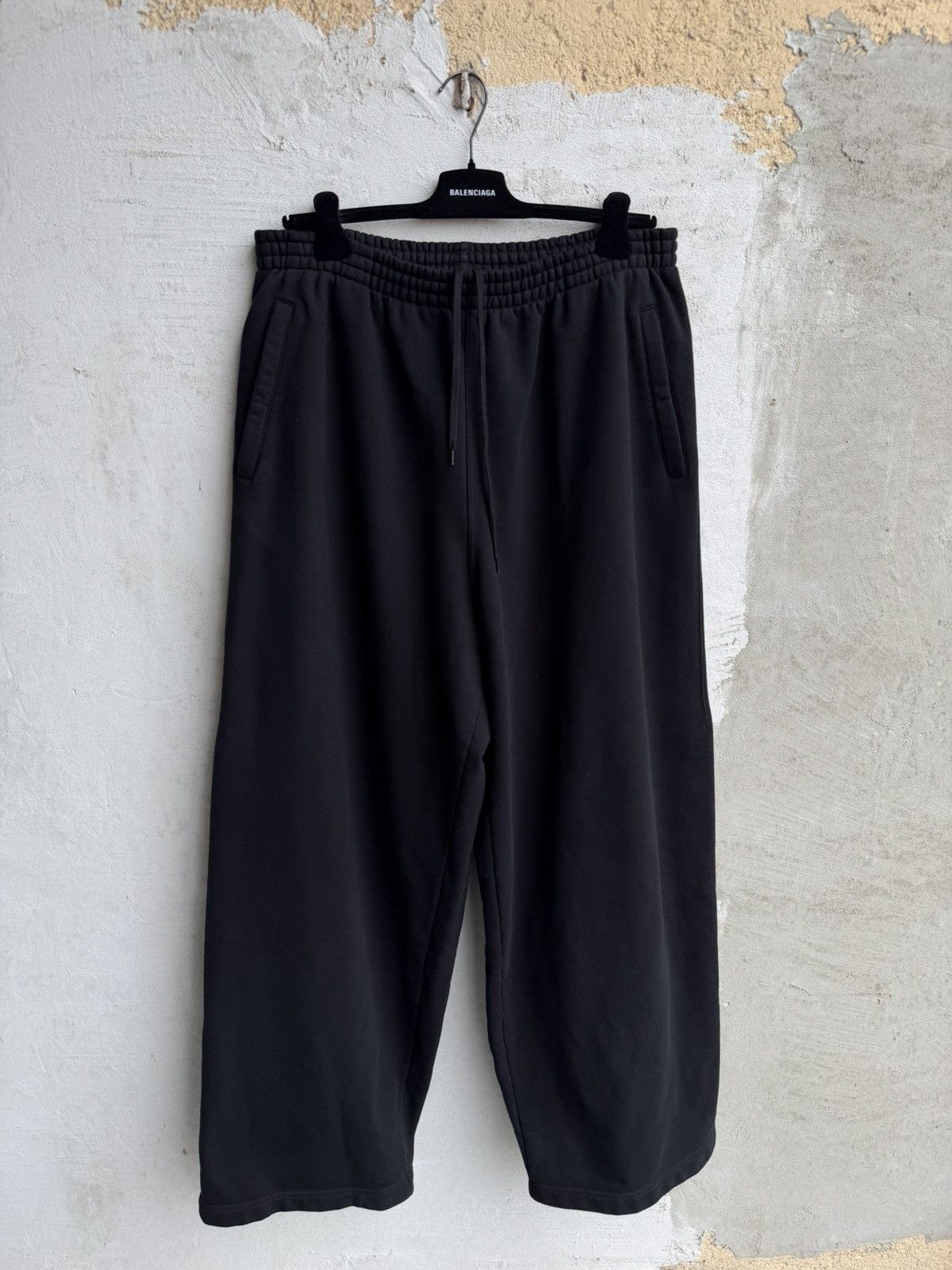 Balenciaga [XL] SS23 Black super baggy and long sweatpants Size US 36 / EU 52 - 2 Thumbnail