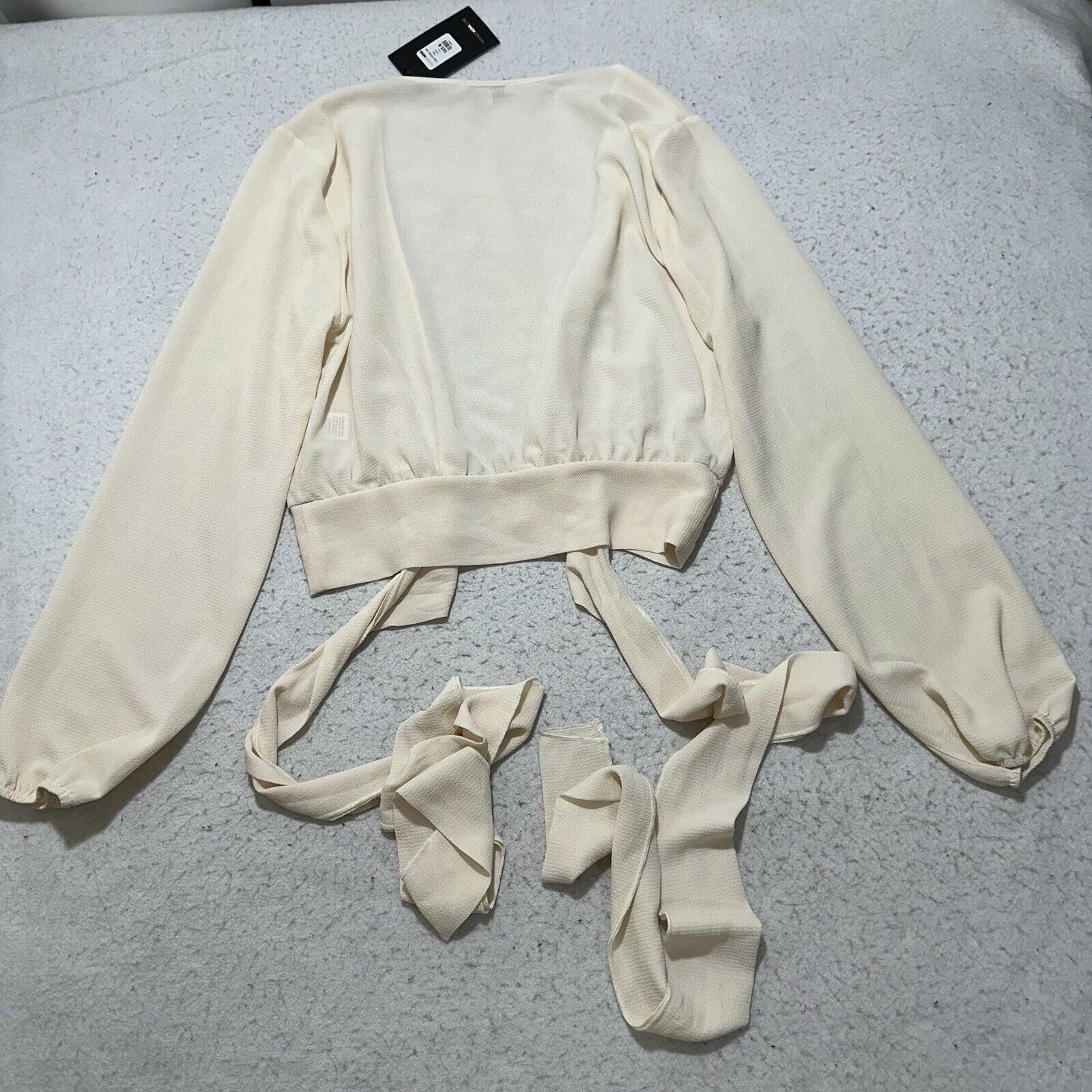 Other Fashion Nova Medium Little White Lies Top Tie Waist Blouse Size M / US 6-8 / IT 42-44 - 10 Thumbnail