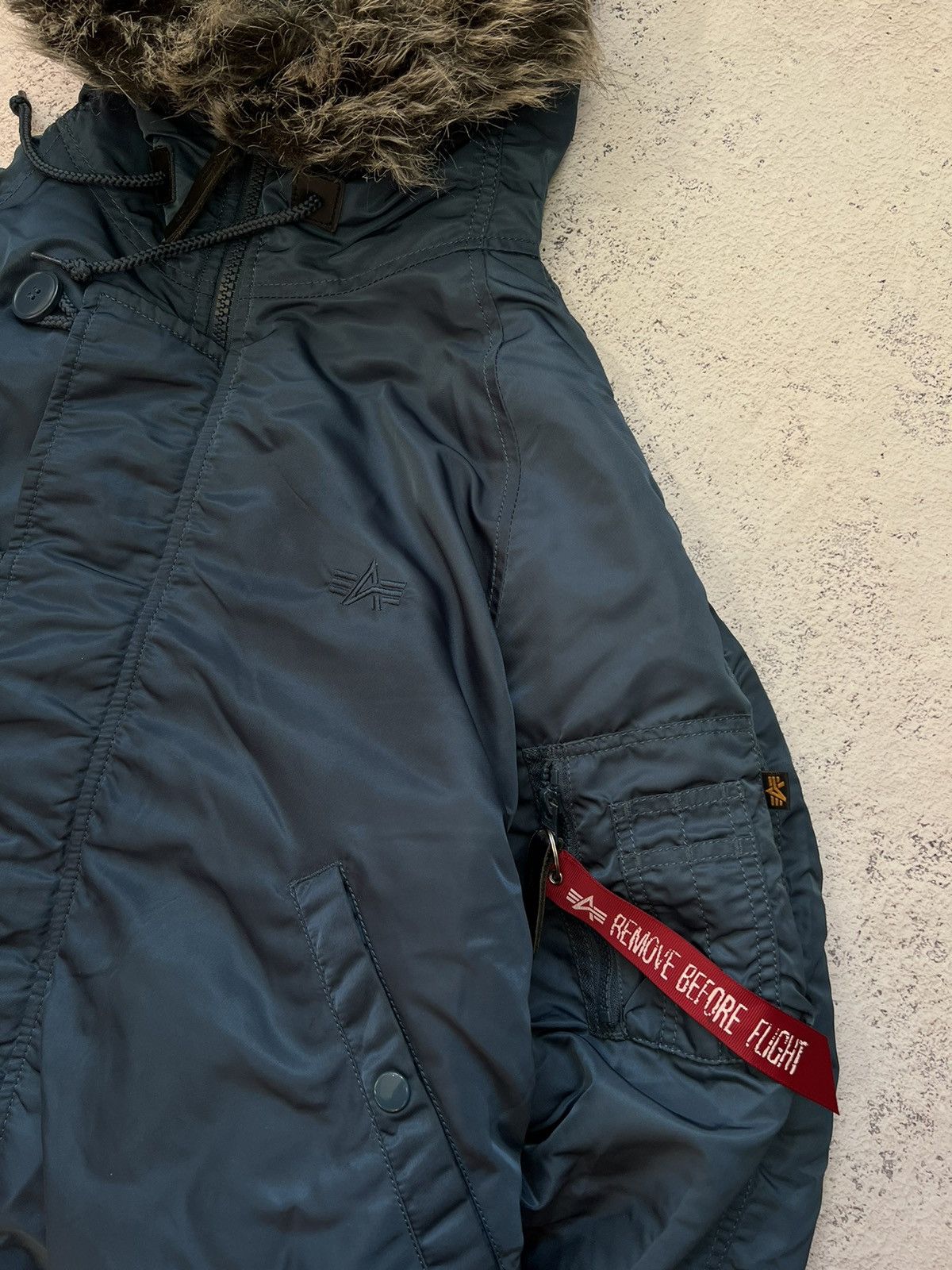 If Six Was Nine × Le Grande Bleu (L.G.B.) Y2K VINTAGE MOHAIR FUZZY FLUFFY FUR HOOD FAUX BOMBER JACKET Size US L / EU 52-54 / 3 - 6 Thumbnail