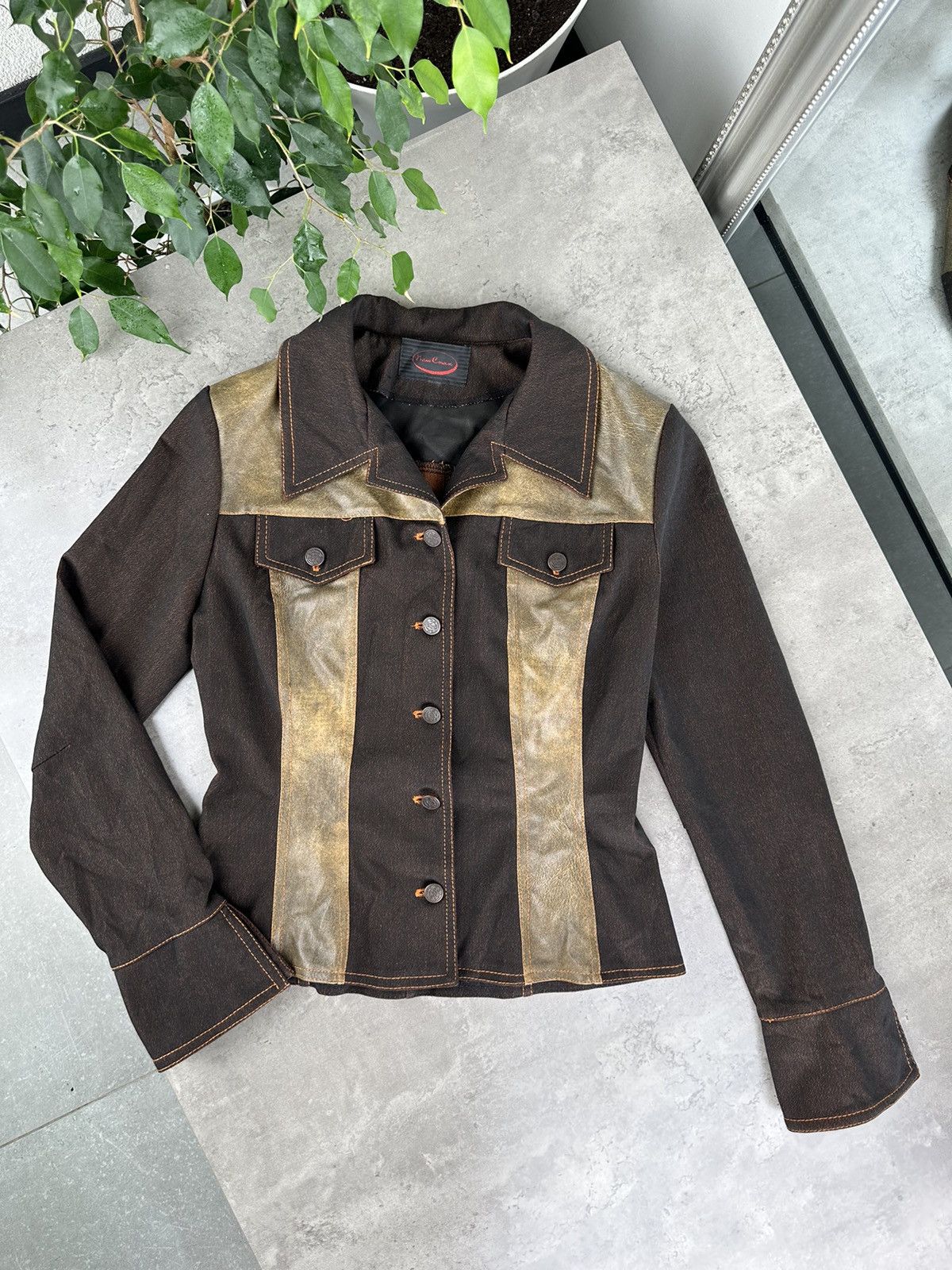 Japanese Brand Vintage Brown Jacket Size S / US 4 / IT 40 - 1 Thumbnail
