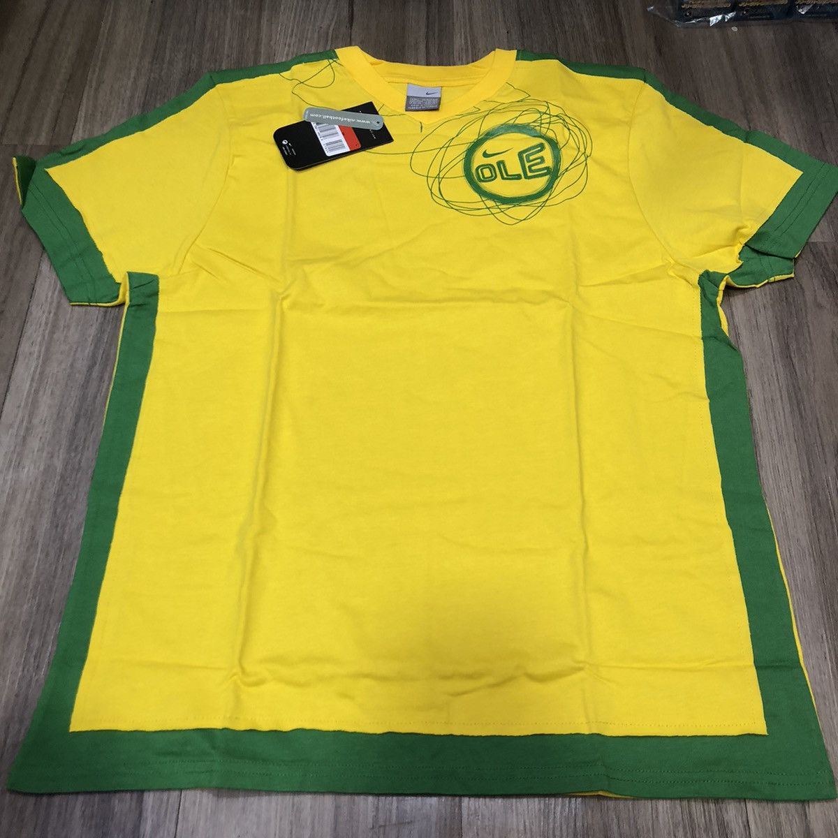 Nike Brazil 2000s nike soccer tee (Bnwt) Size US L / EU 52-54 / 3 - 1 Thumbnail