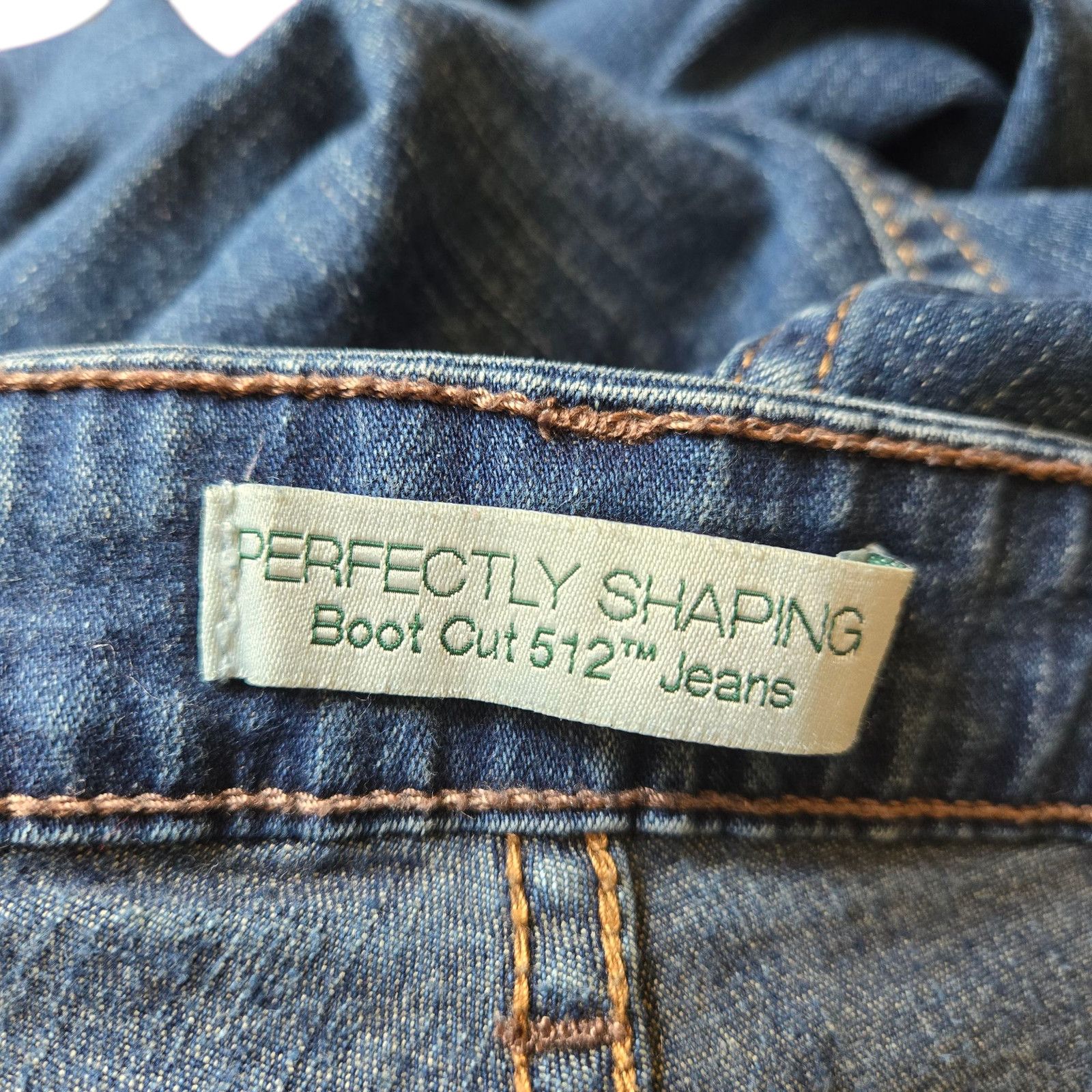Levi's Levi's 512 Perfectly Shaping Bootcut Jeans Size 12 Size 34" / US 12 / IT 48 - 4 Thumbnail