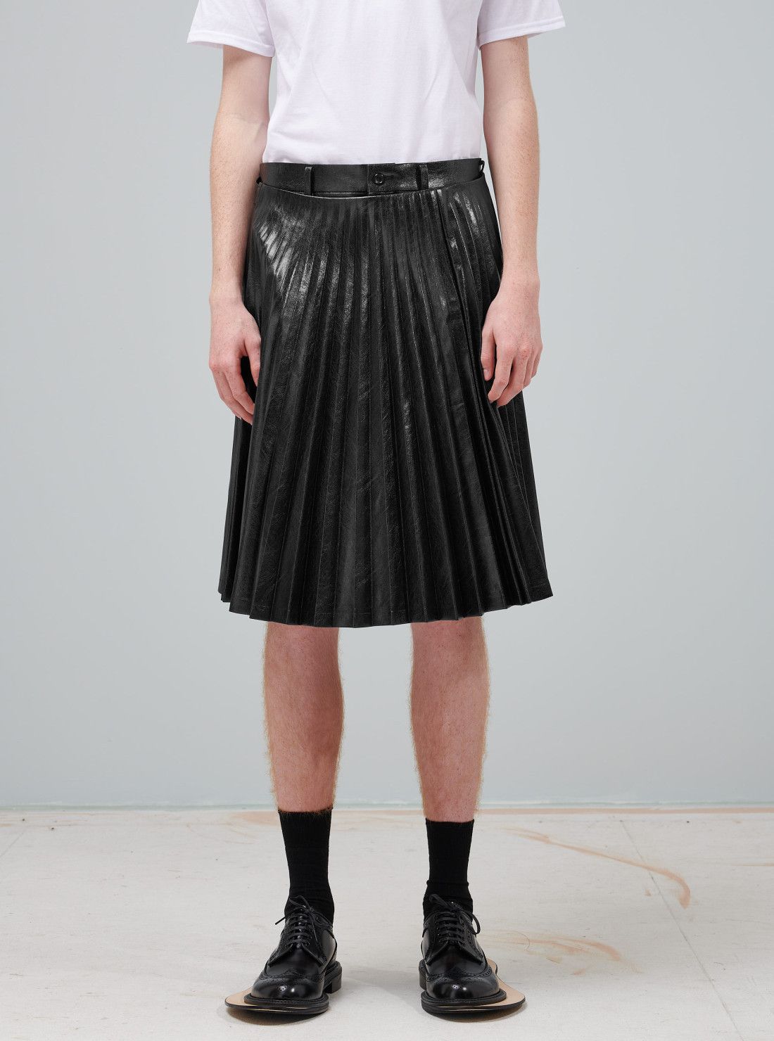 Comme des Garcons Homme Plus COMME des GARCONS Homme - Leather Wrap Pleated Short Pants Size US 30 / EU 46 - 5 Thumbnail