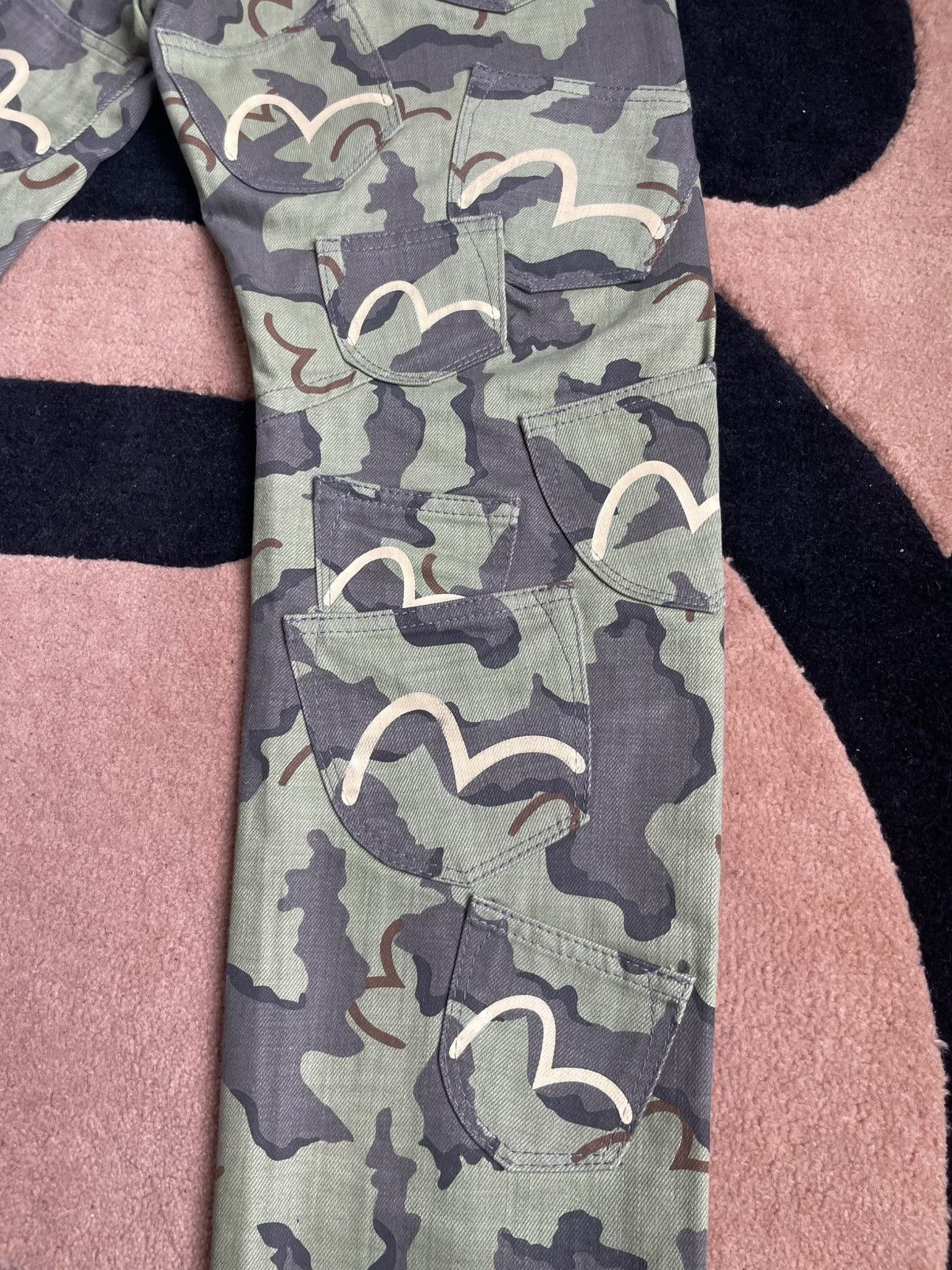 Evisu × Vintage EVISU camo multi-pocket style jeans size：30x32 Size US 30 / EU 46 - 6 Thumbnail