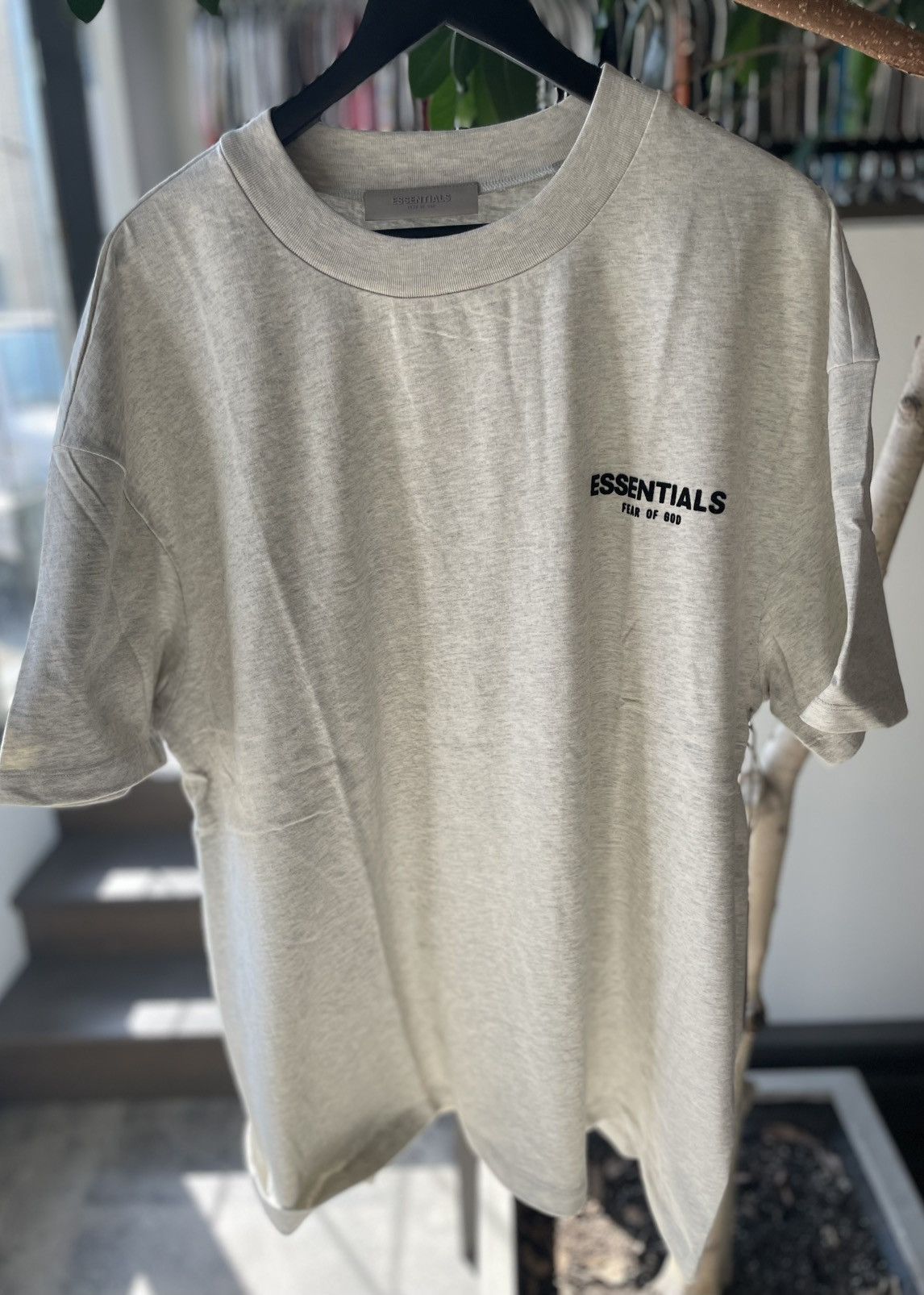 Fear of God Fear of God Essentials 1977 T-Shirt Size US XL / EU 56 / 4 - 1 Thumbnail