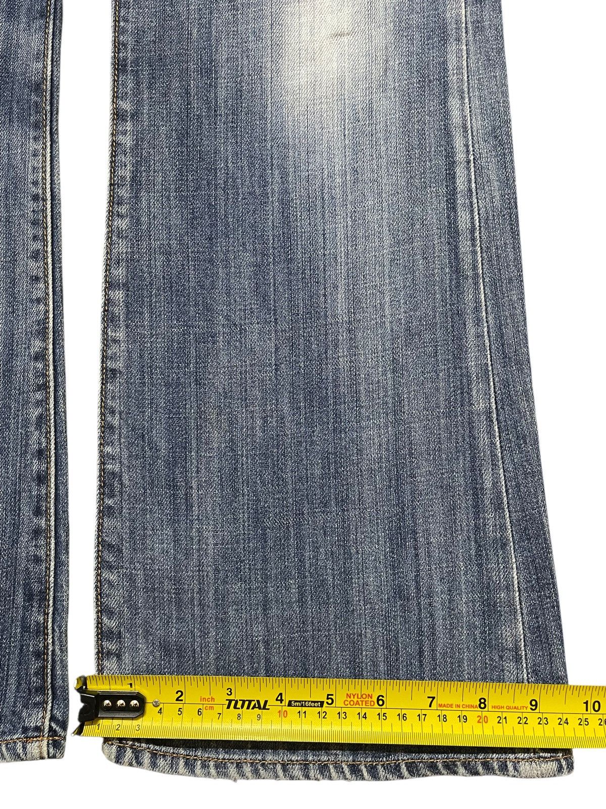 Gap Vintage Gap Blue Faded Wash Whisker Wide Leg Baggy Jeans Size US 34 / EU 50 - 16 Thumbnail