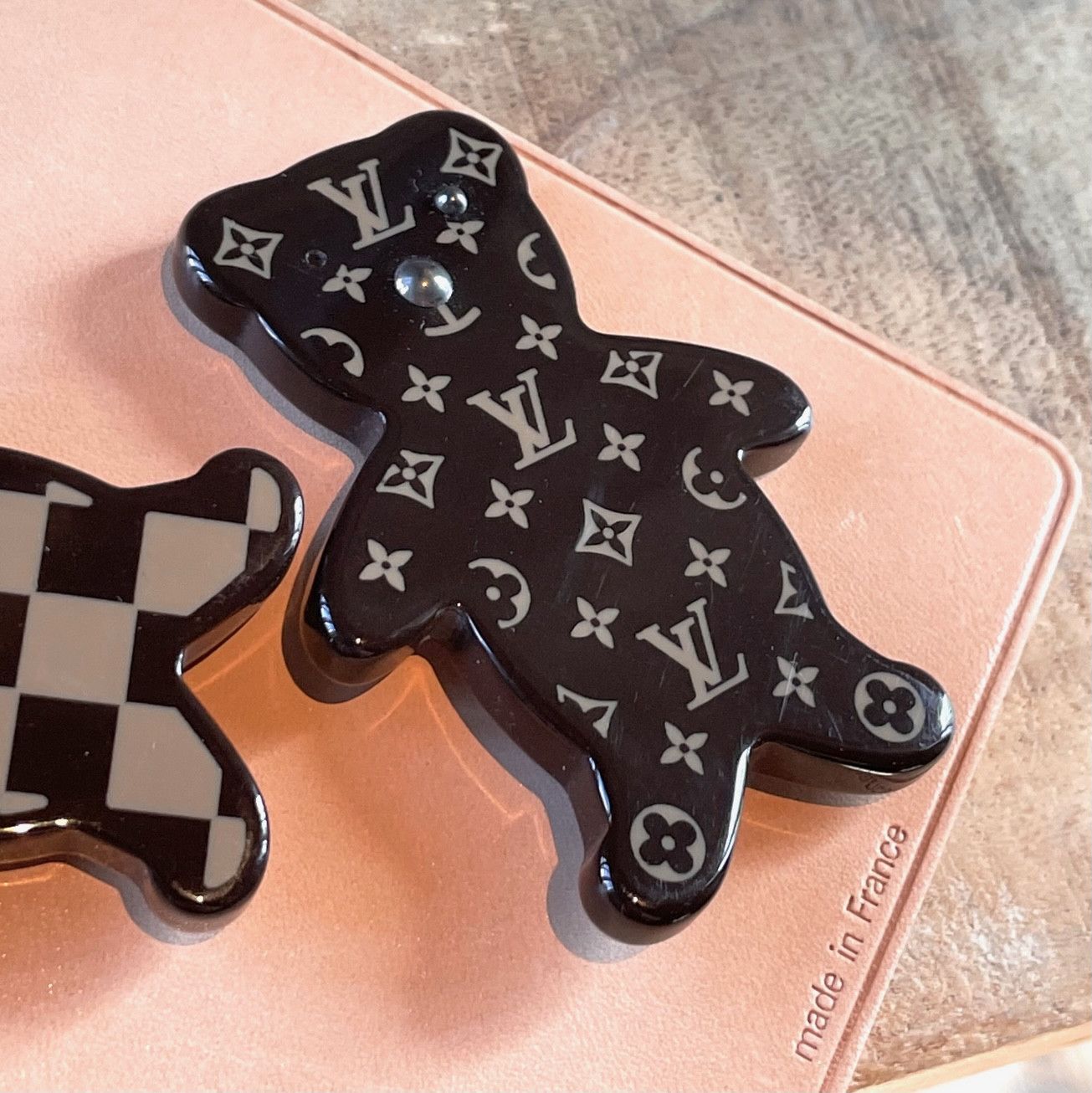 Louis Vuitton Louis Vuitton Brown Damier Monogram Teddy Bears Brooches Size ONE SIZE - 4 Thumbnail