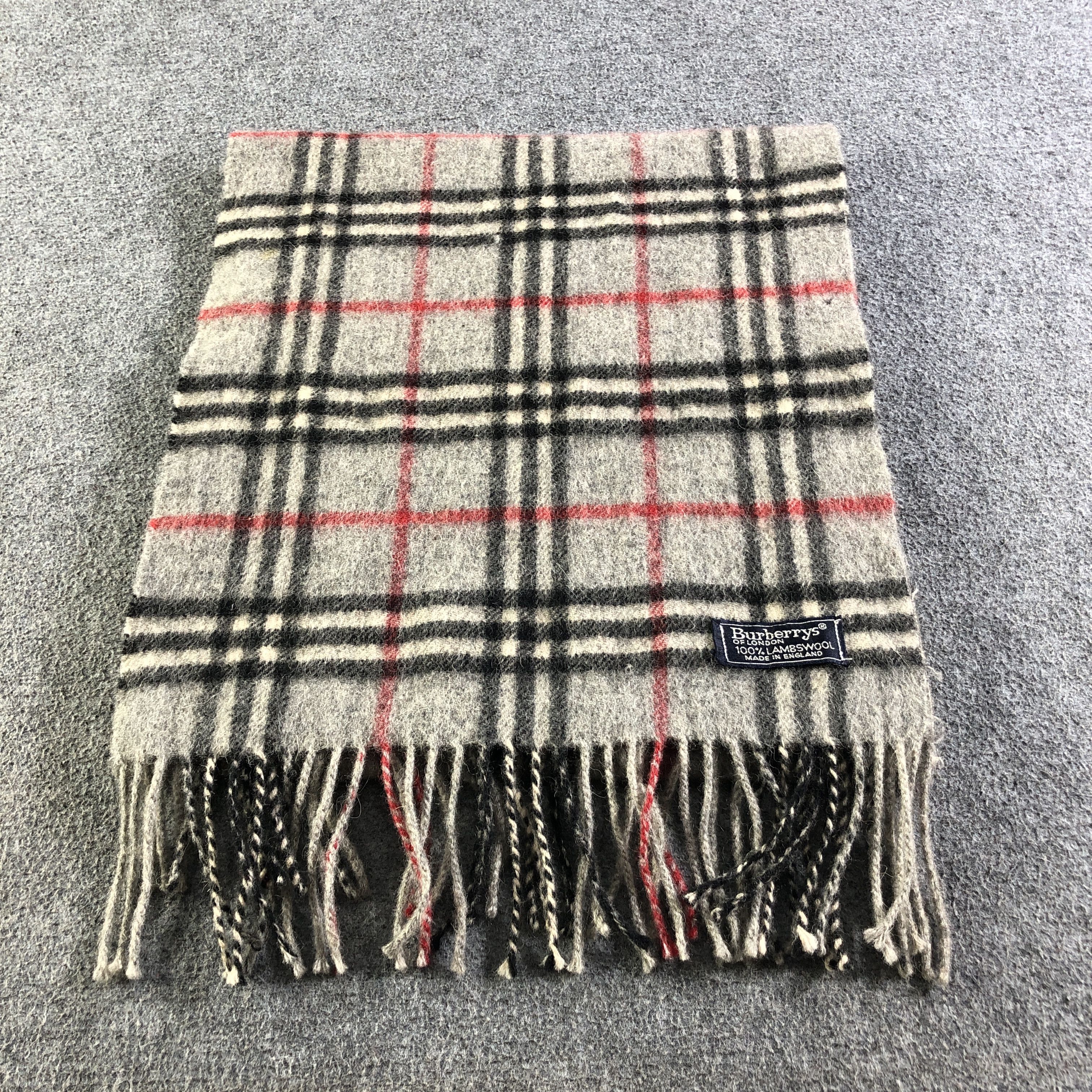 Burberry Burberrys Nova Check Grey Wool Scarf Muffler V2700 Size ONE SIZE - 3 Thumbnail